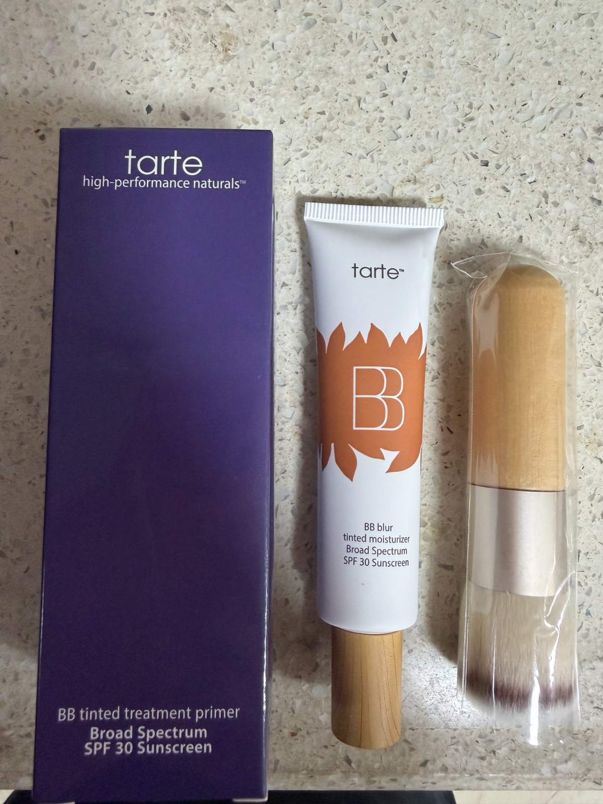 New in Box Tarte BB Blur Tinted Moisturizer – SPF 30 – Shade:Tan – Free Shipping
