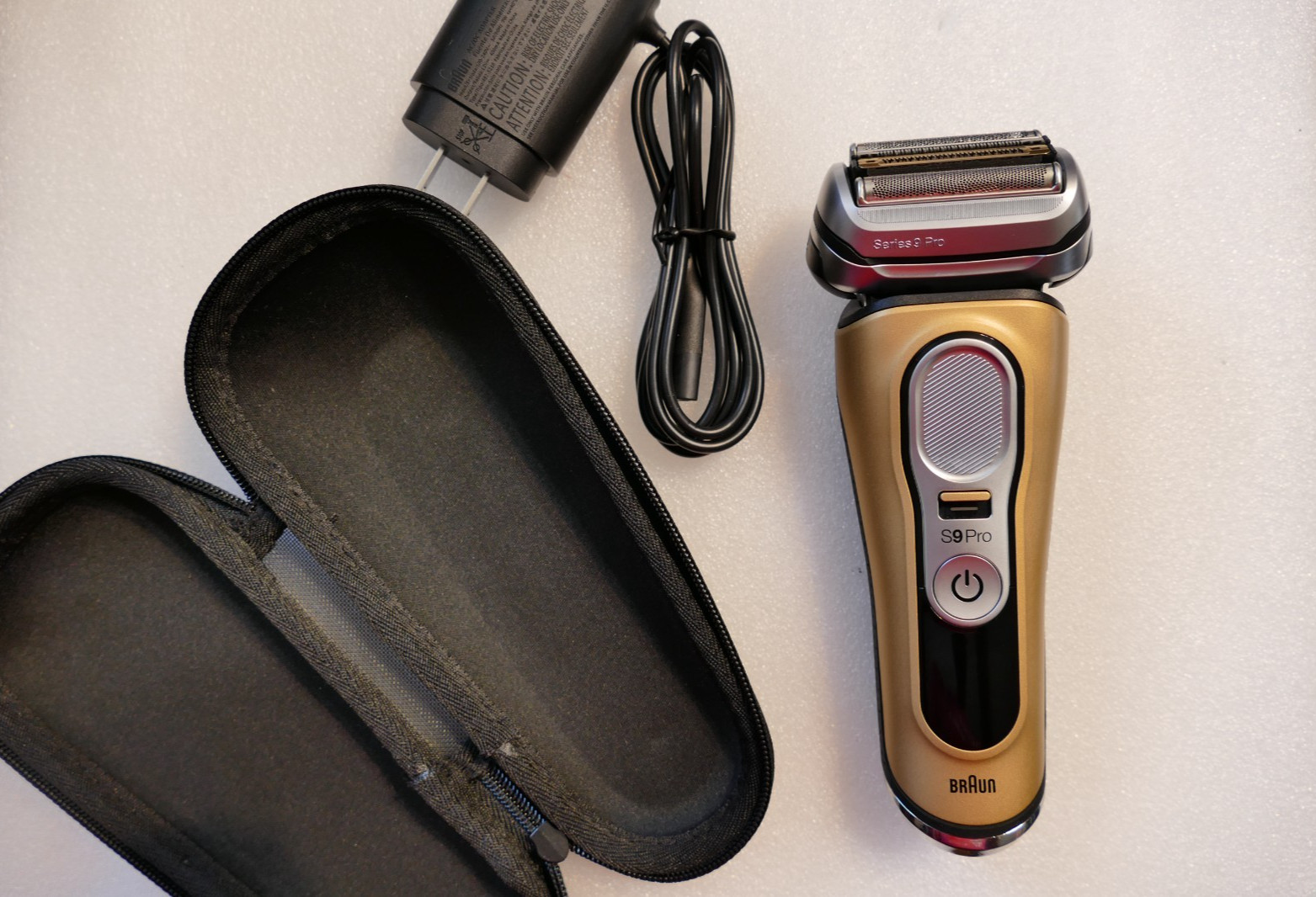 NEW – Braun Series 9 Pro 9419s Electric Shaver Wet Dry Razor with Case – NO BOX