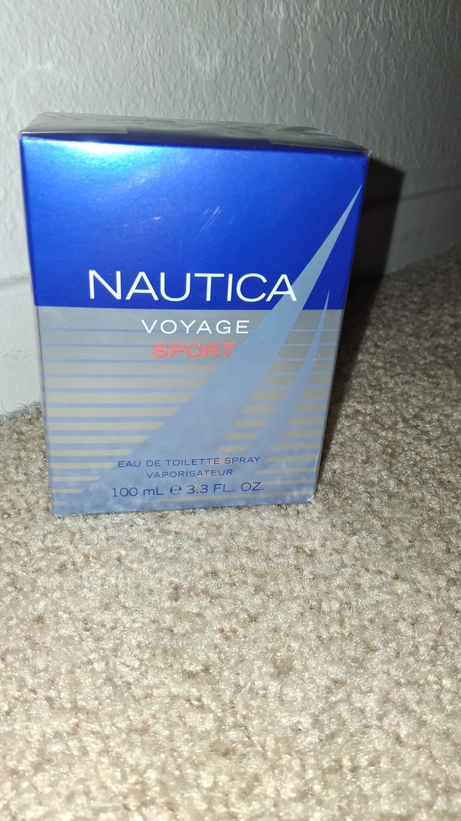 Nautica Voyage Sport Cologne 3.3 OZ. Eau De Toilette Spray Vaporisateur