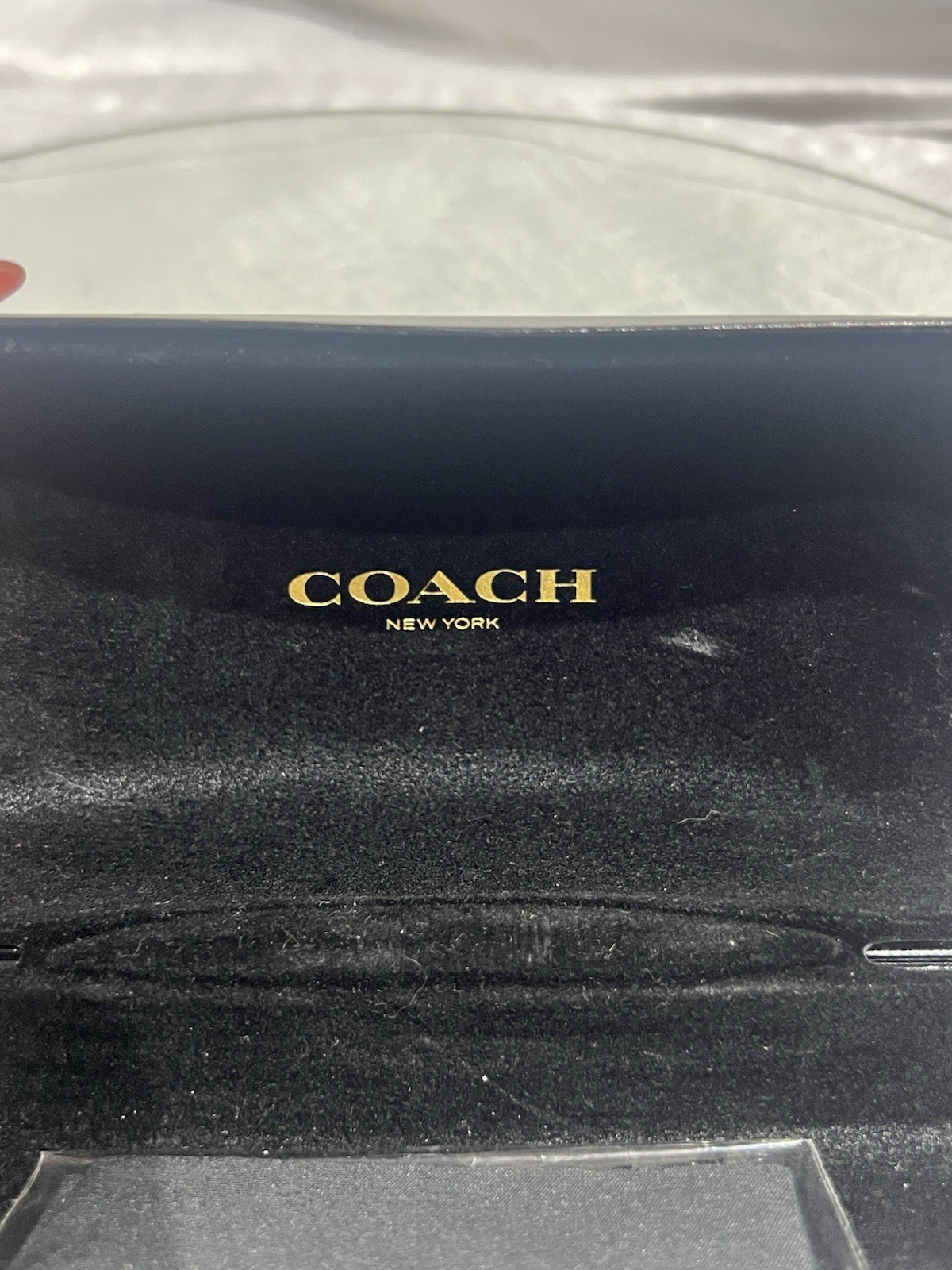 Coach Eyeglasses Case Hard Shell Clamshell Sunglasses in Black