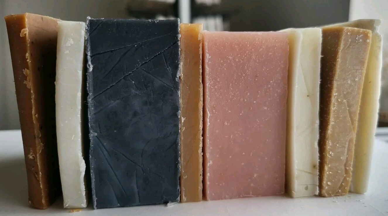 1 LB LOT BULK Handmade Handcrafted Assorted Artisan Natural Soap + FREE Gift