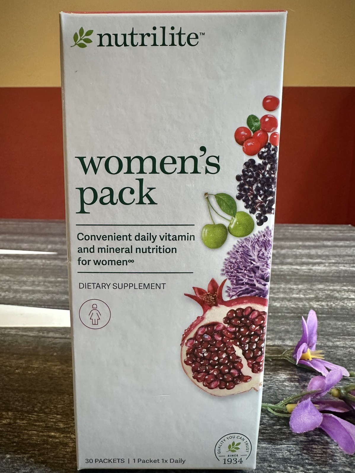FREE SHIPPING- Nutrilite Women’s Pack-30 Packets Exp:05/2027