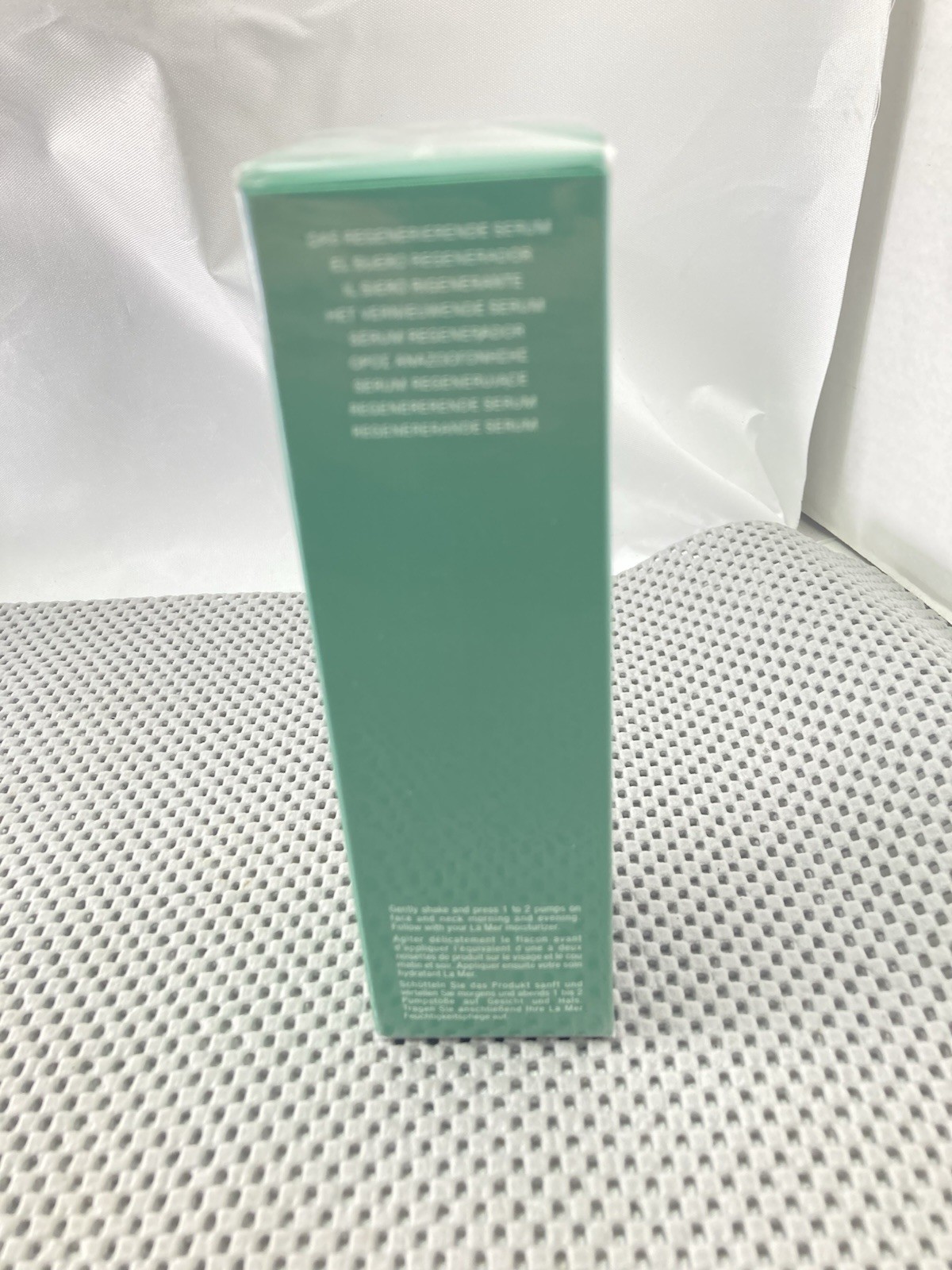 LA MER The Regenerating Serum LARGE 2.5 oz /75ml FRESH March 2025 Batch $900msrp
