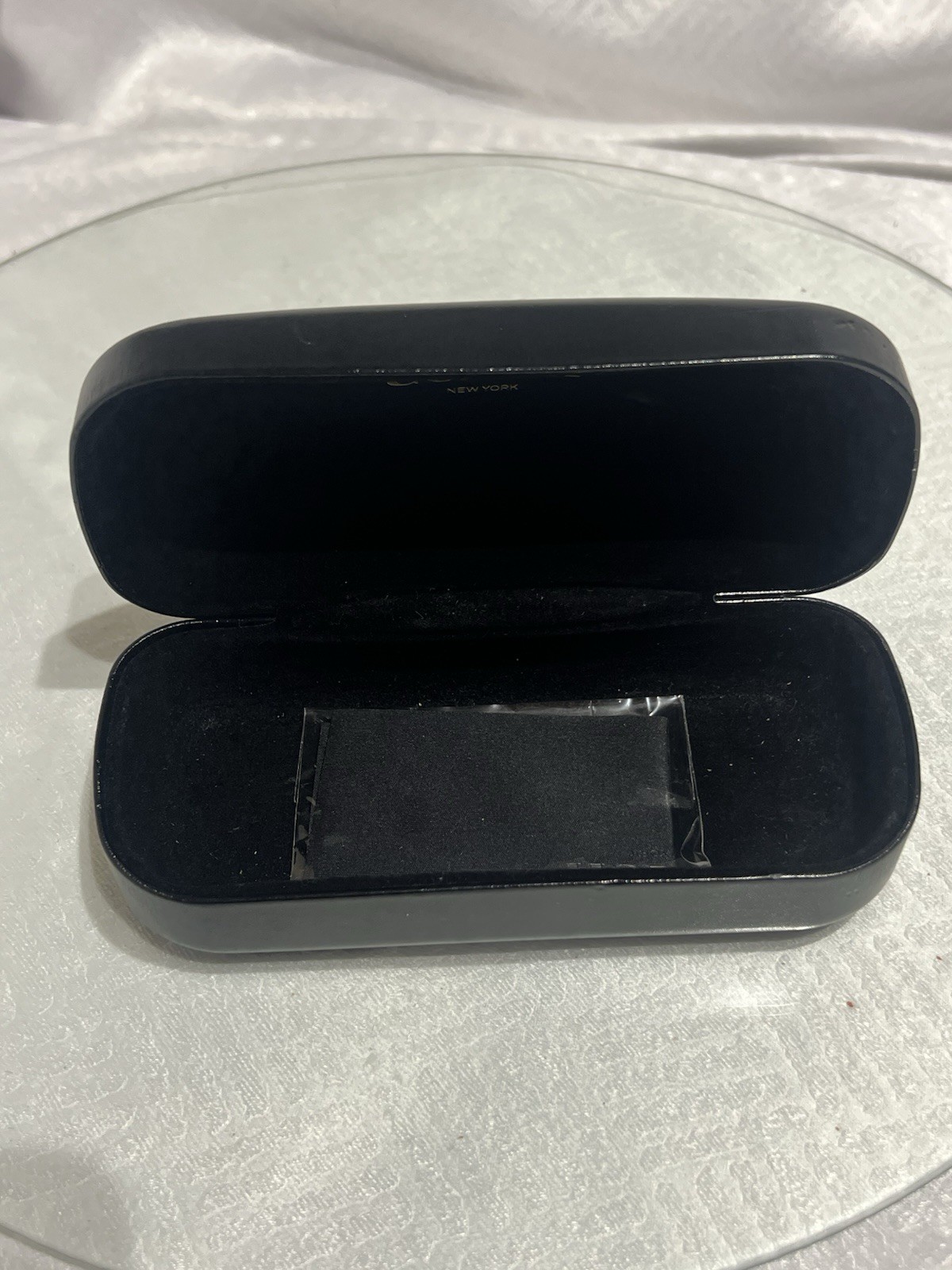 Coach Eyeglasses Case Hard Shell Clamshell Sunglasses in Black