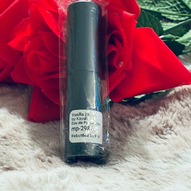 Kayali Vanilla 28 Eau de Parfum Travel Spray