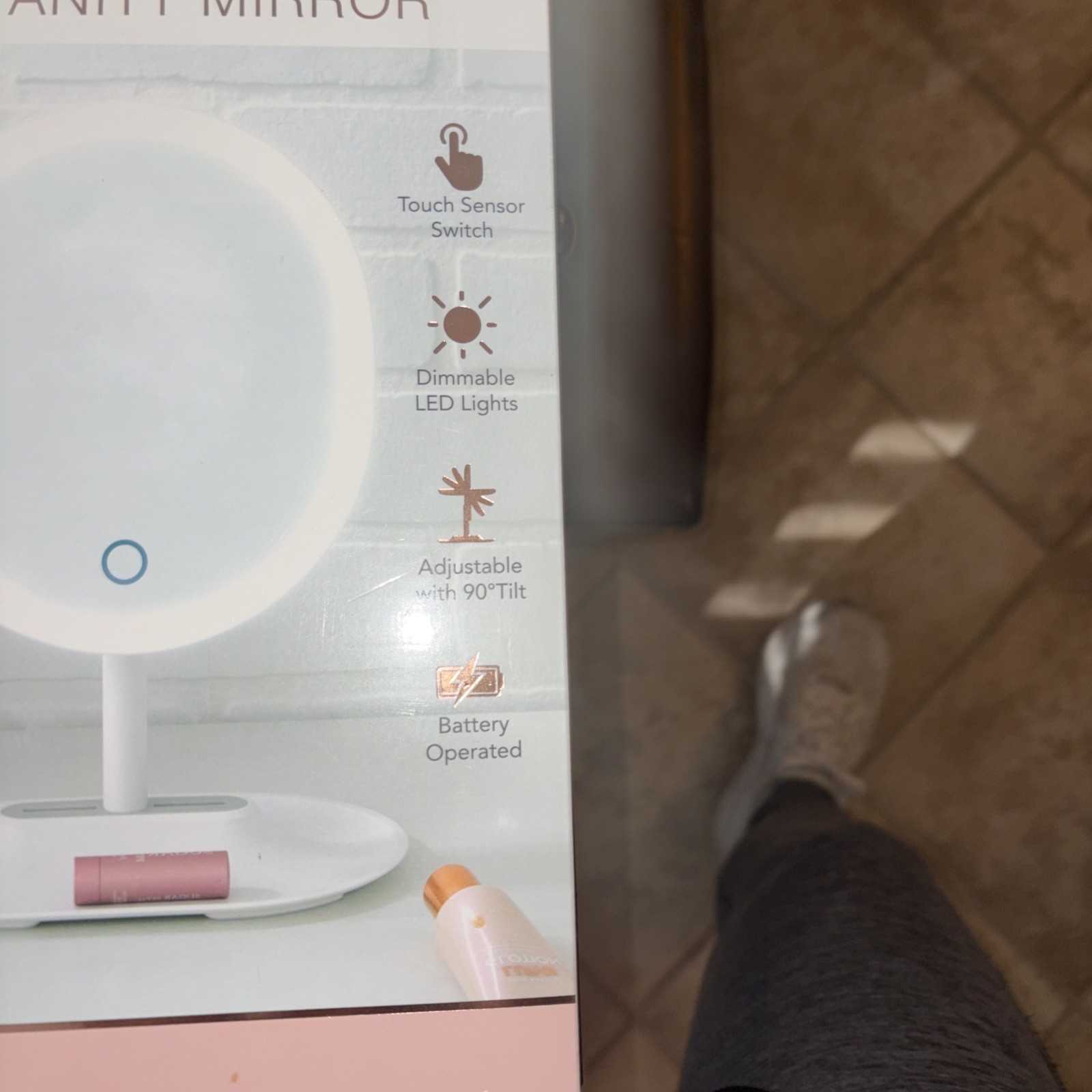 ThinkSpace Beauty Oval LED Lighted Edge Mirror Read Description