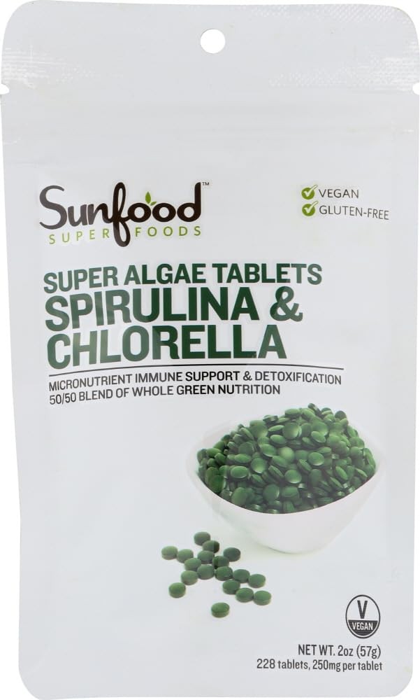 Chlorella Spirulina – Spirulina and Chlorella Green Algae for & Men, Source o…