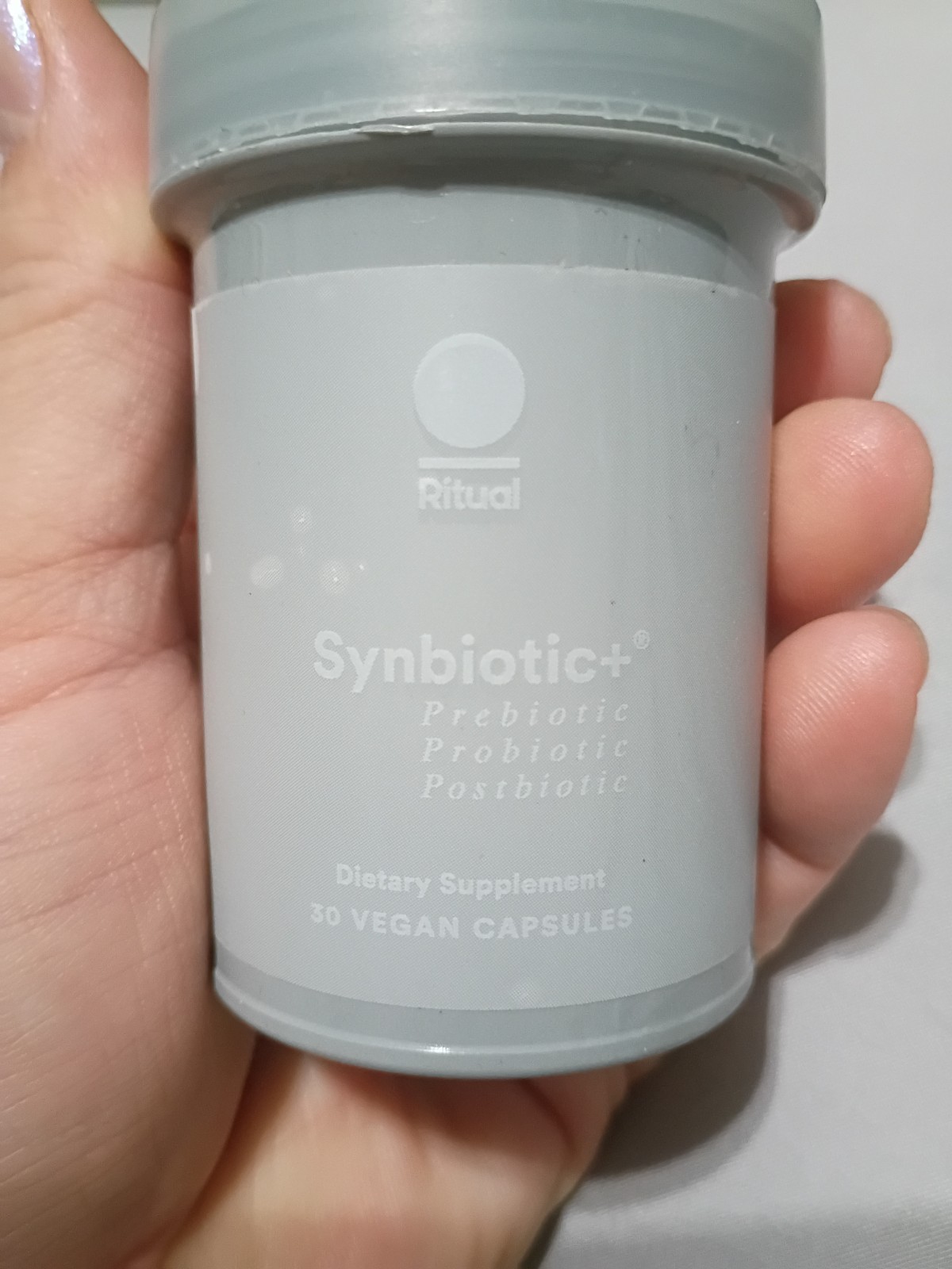 New Ritual Synbiotic+ Probiotic Probiotic Postbiotic 30 Vegan Capsules Exp 2/26