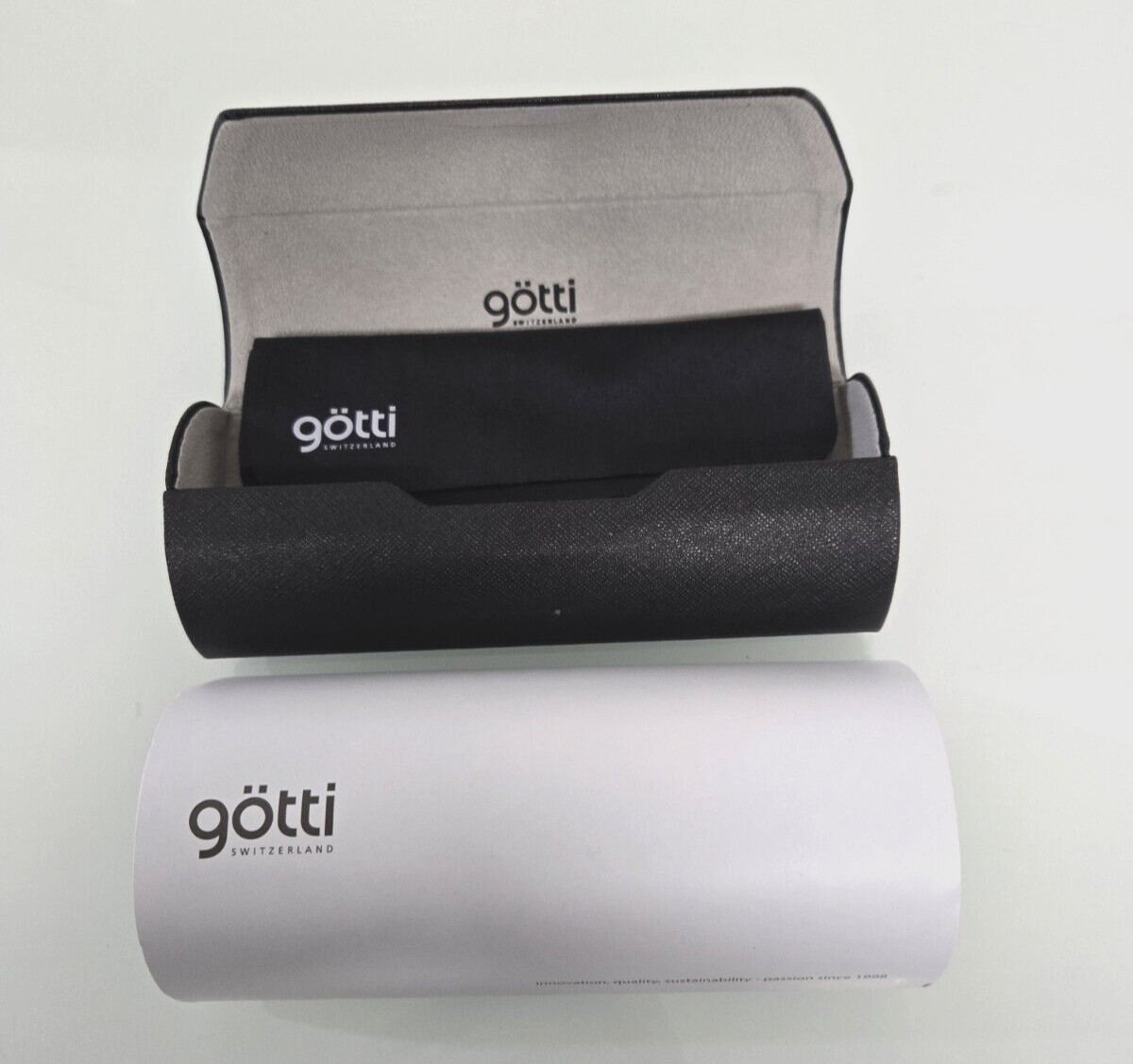 BRAND NEW!! Götti Switzerland Glasses-Sunglasses Black Hard Case with cloth!