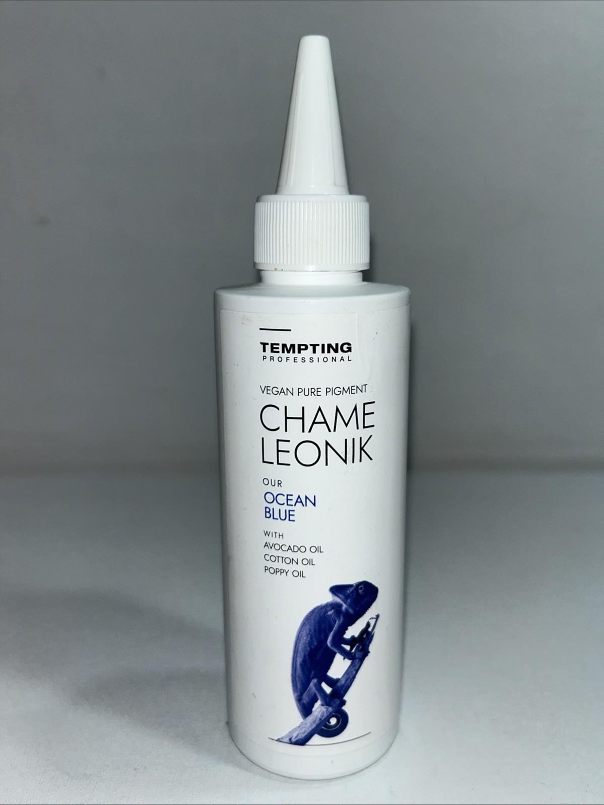 New Tempting Professional Vegan Pigment Ocean Blue, Chame Leonik 5 Fl Oz