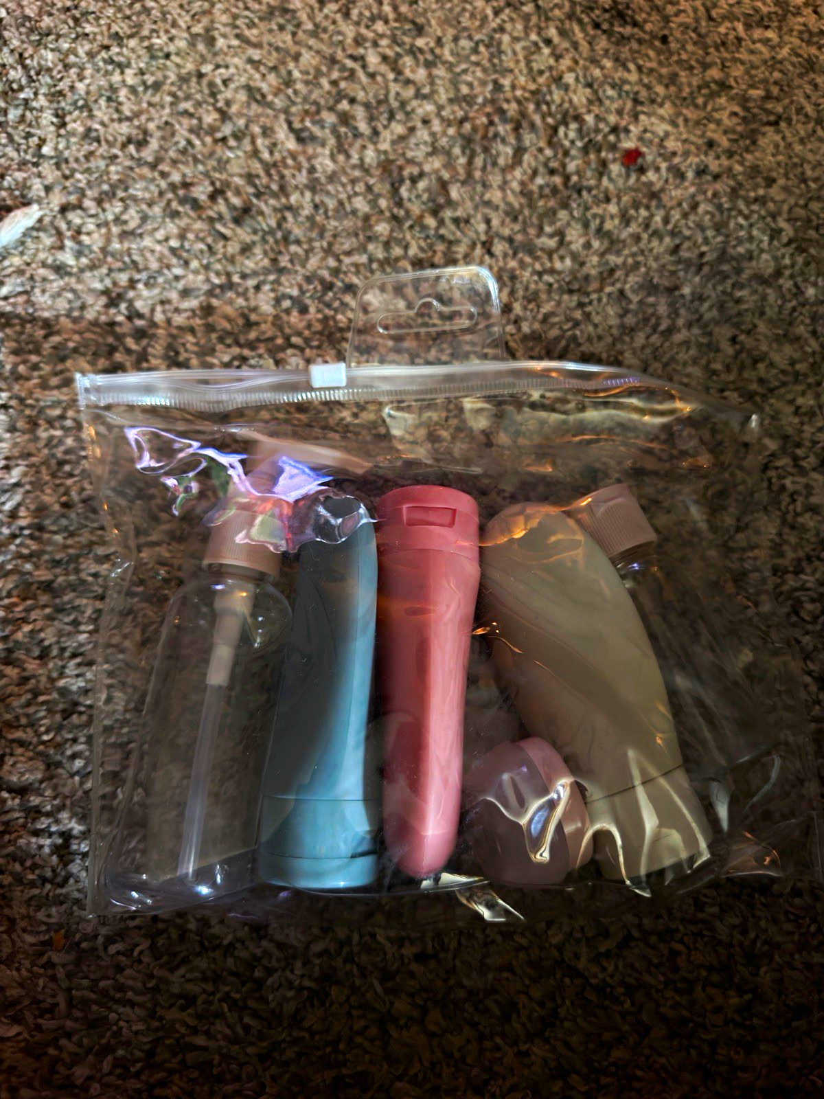 Multicolor Plastic Travel Bottle Set Refillable Reusable Screw-on Lids 0.1-2 oz