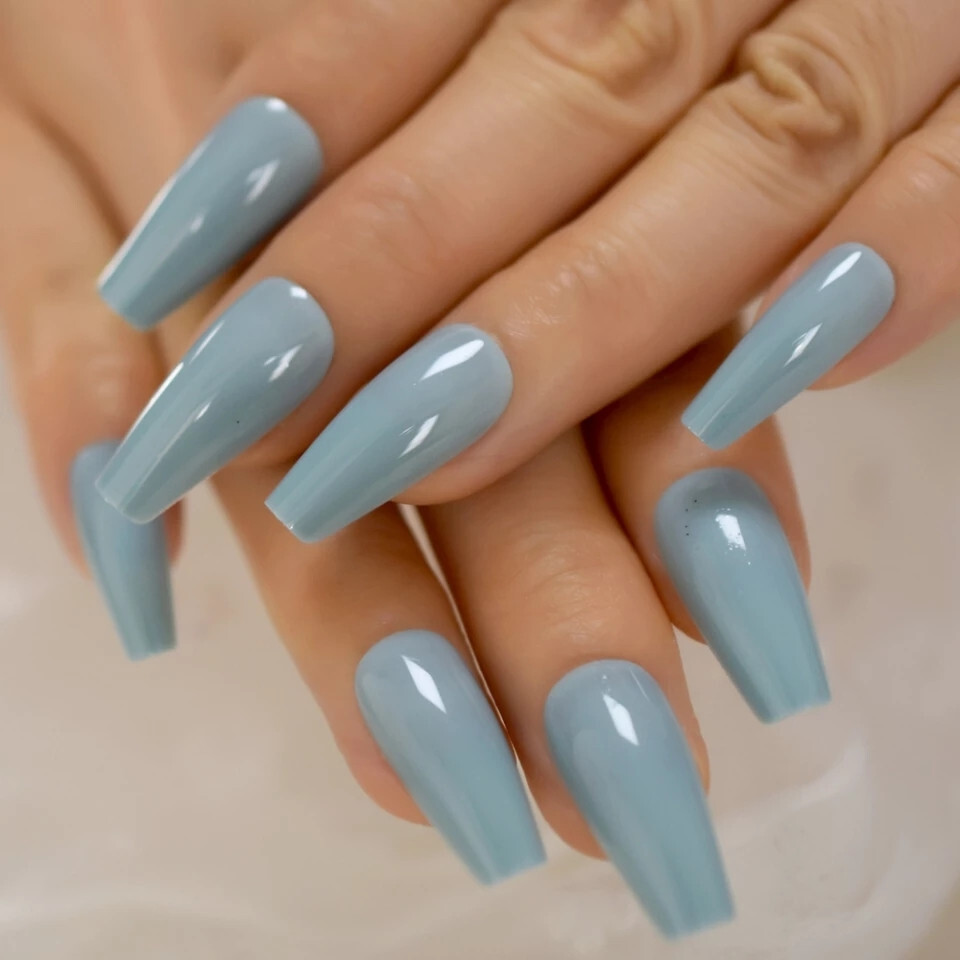 24 Press on nails kit w glue Long coffin glossy light blue denim