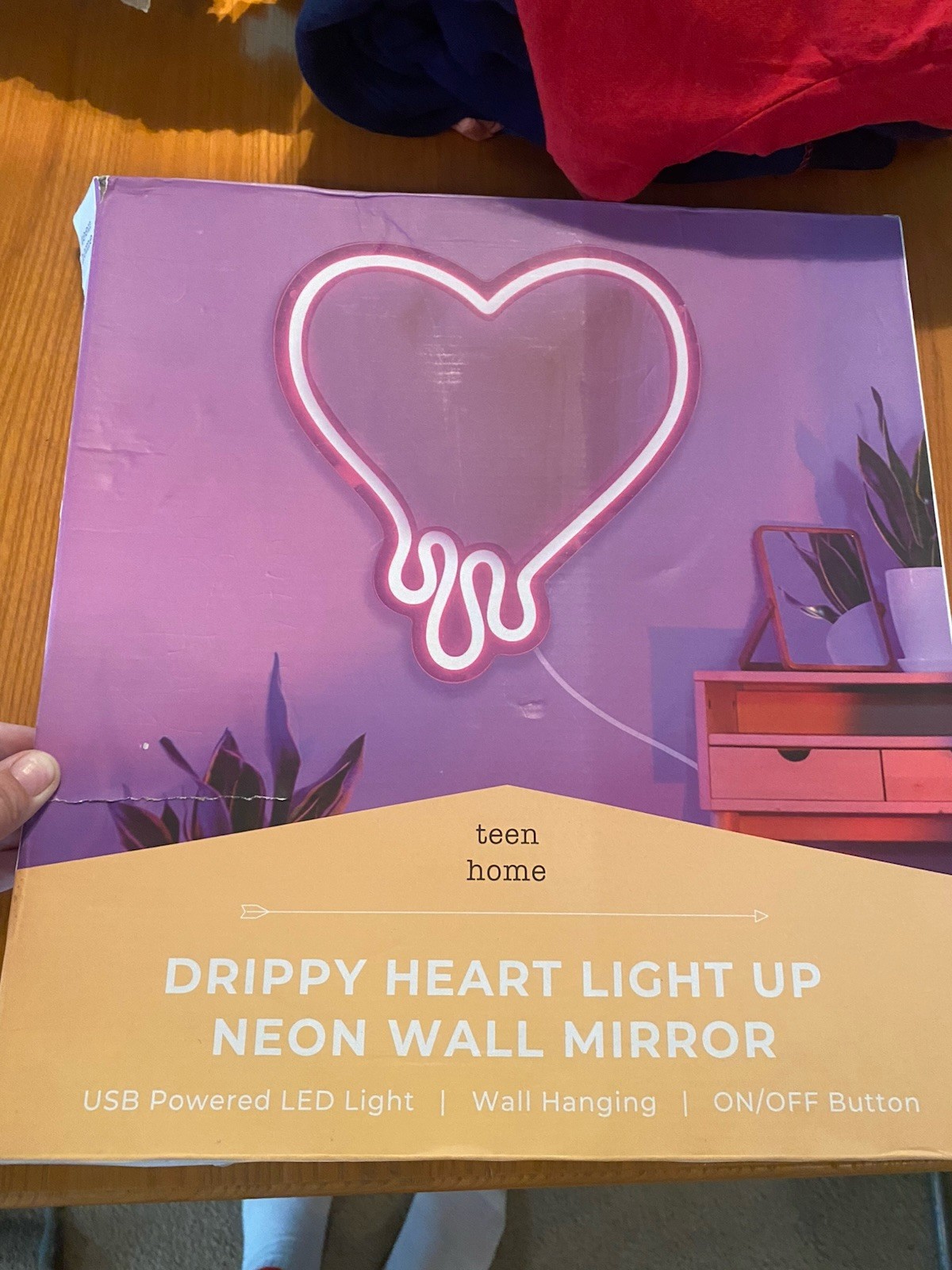 Teen Home Drippy Heart LED Lighted Wall Mirror, Pink, USB, On/Off Switch