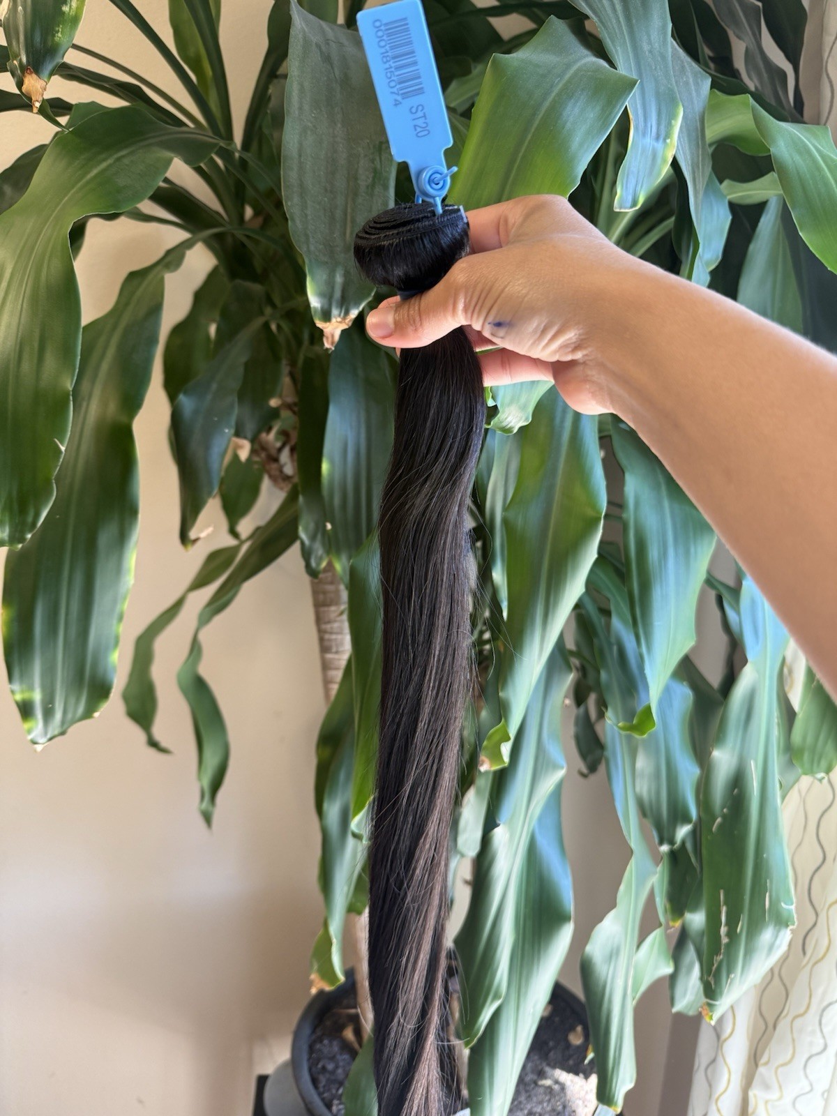 Brazilian Remy Human Hair Extension Weft Straight Black 30 in ST20