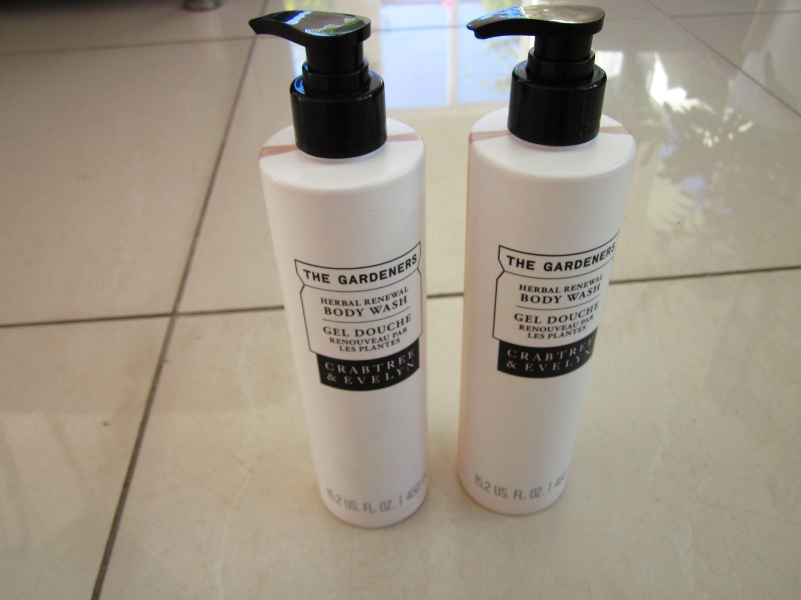 NEW 2 Bottles Crabtree & Evelyn The Gardeners Body Wash 15.2 Oz HERBAL RENEWAL