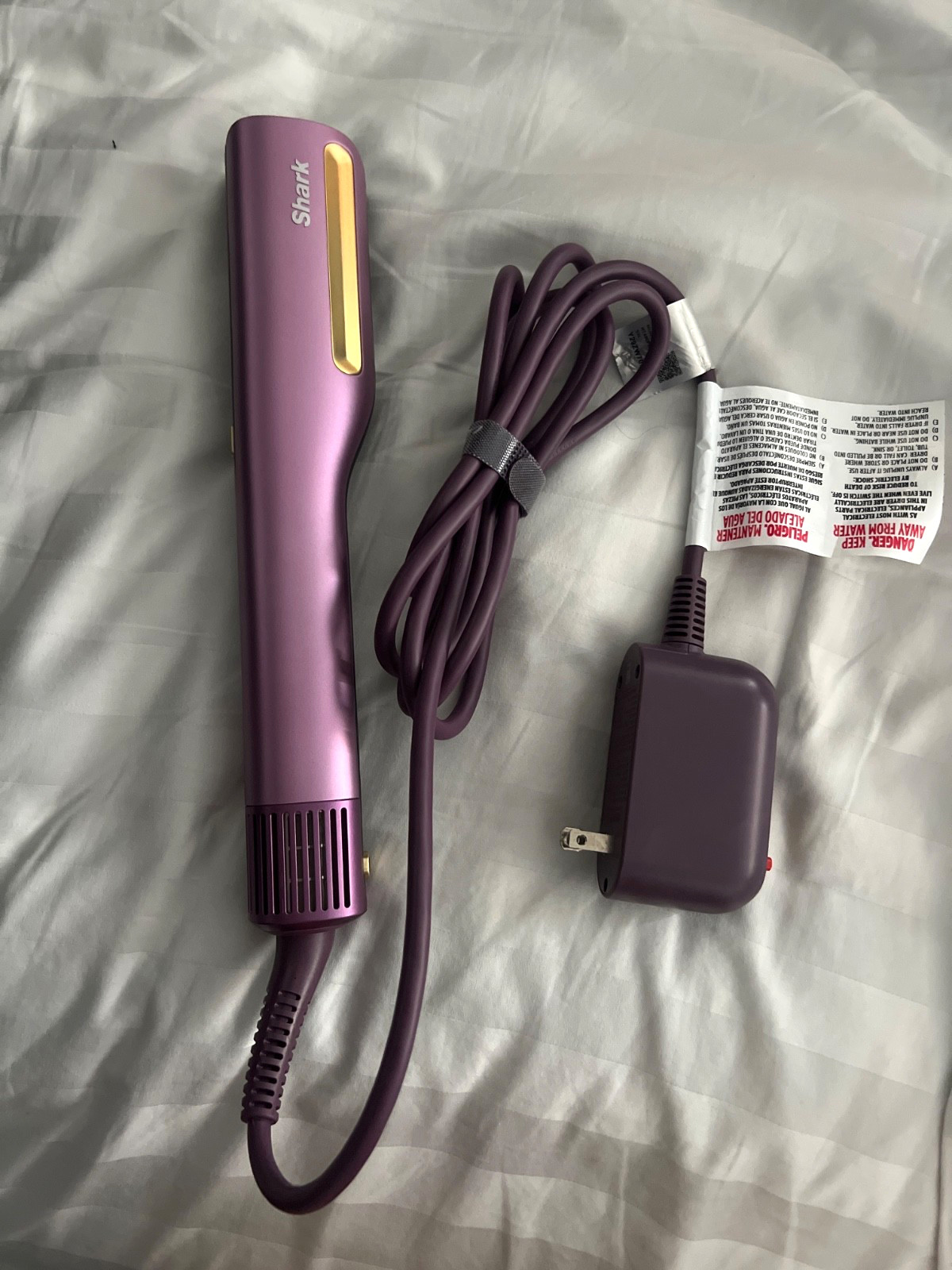 Shark SilkiPro Hair Straightener & Dryer-Plum Satin Used Only Twice appears new