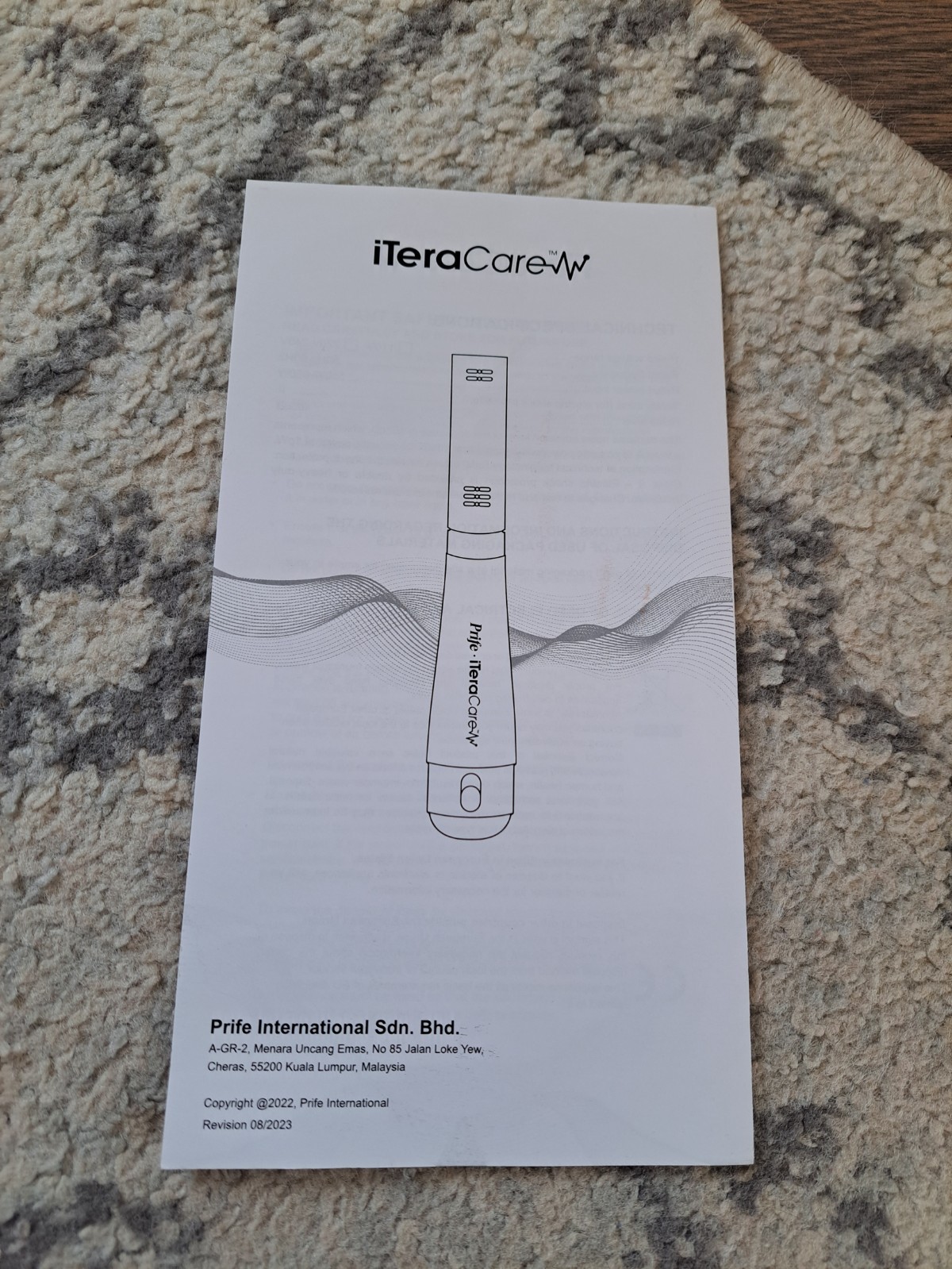 PAINT ISSUE – AUTHENTIC NEW Prife Iteracare Classic Frequency Device Red Wand
