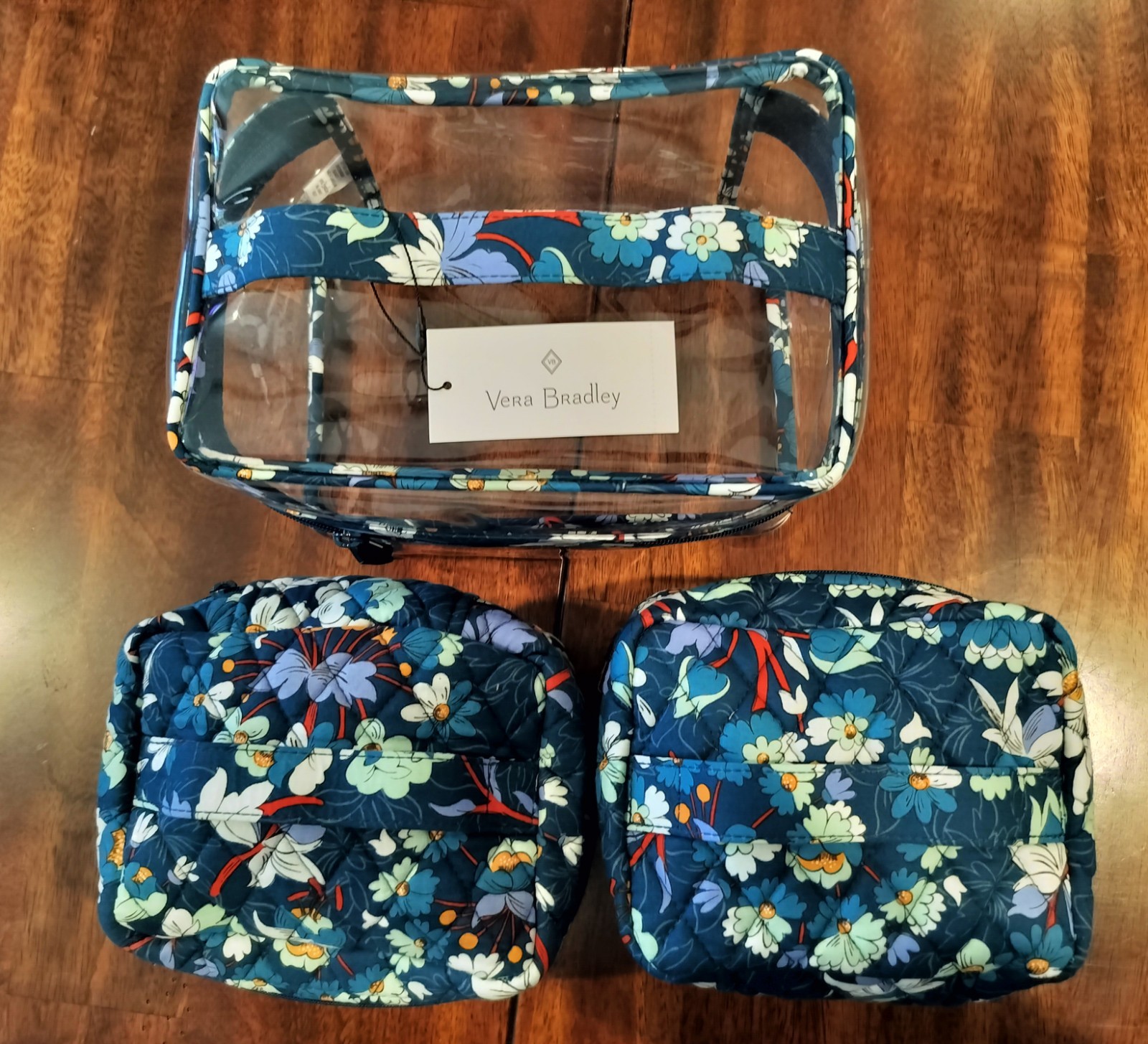 New Vera Bradley Navy Floral Bursts Travel Cosmetic Set NWT Original Price $75