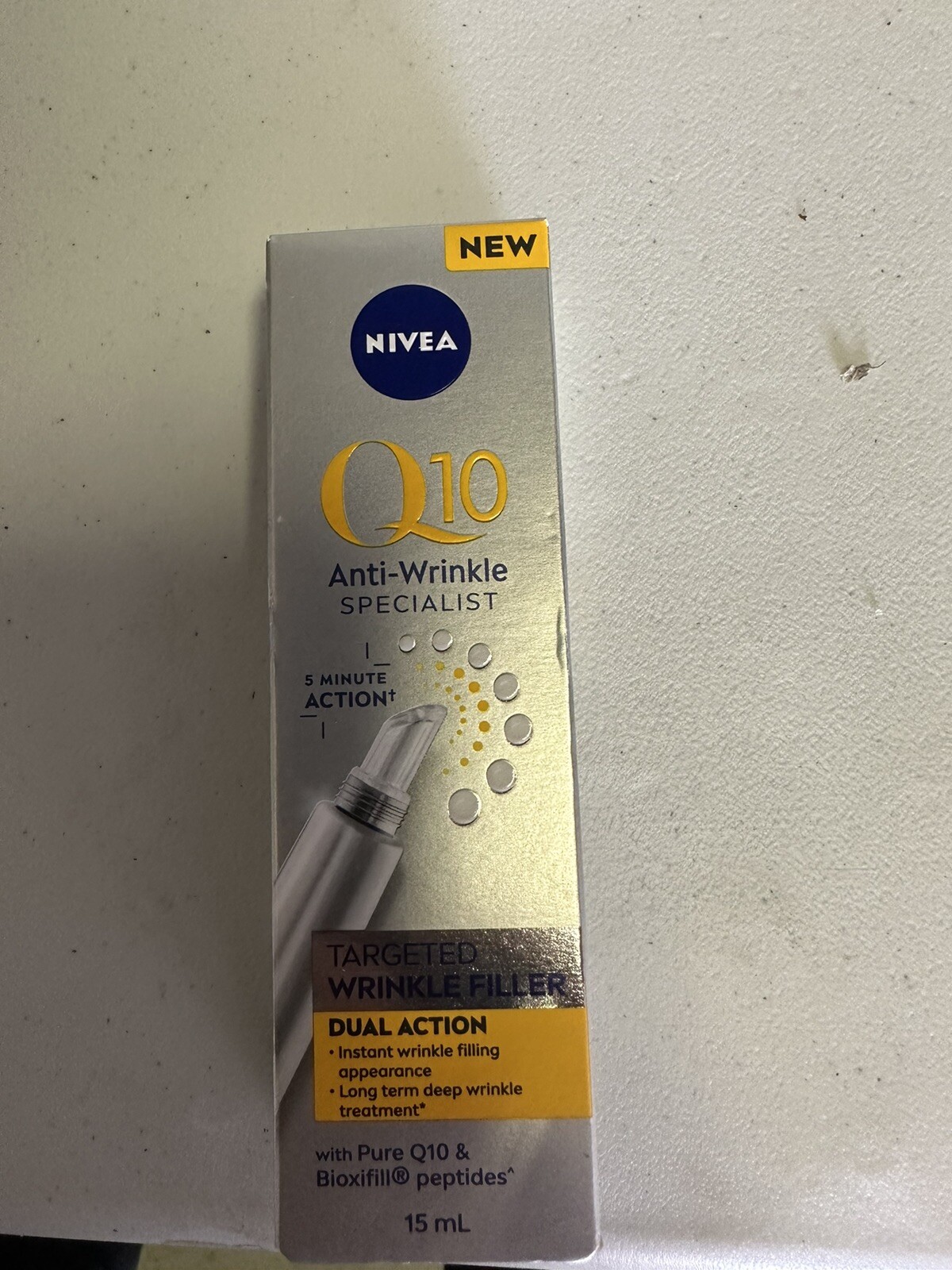 NEW! IN BOX! NIVEA Q10 Anti-Wrinkle Specialist Targeted Wrinkle Filler, 15mL,