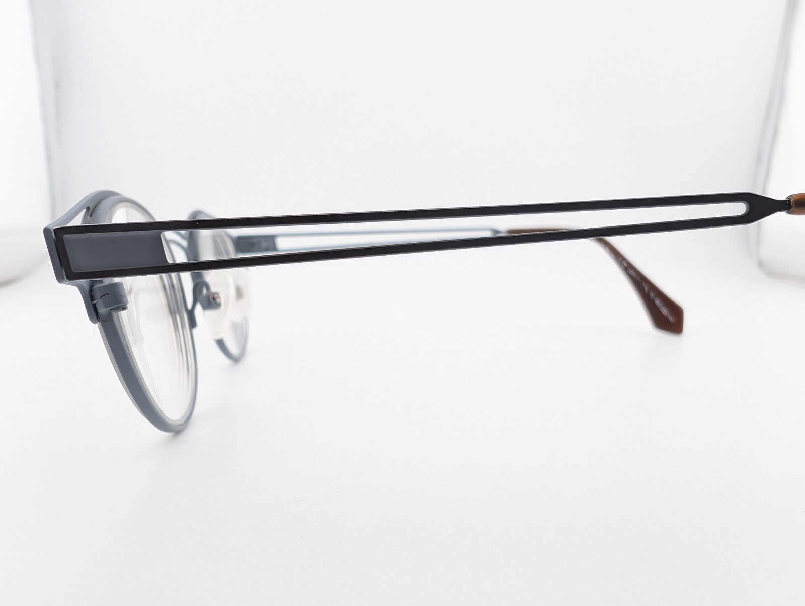 CZONE Eyeglasses, Frames Only, G3177 c70 Dark Brown/Grey, 45-22-140, Netherlands