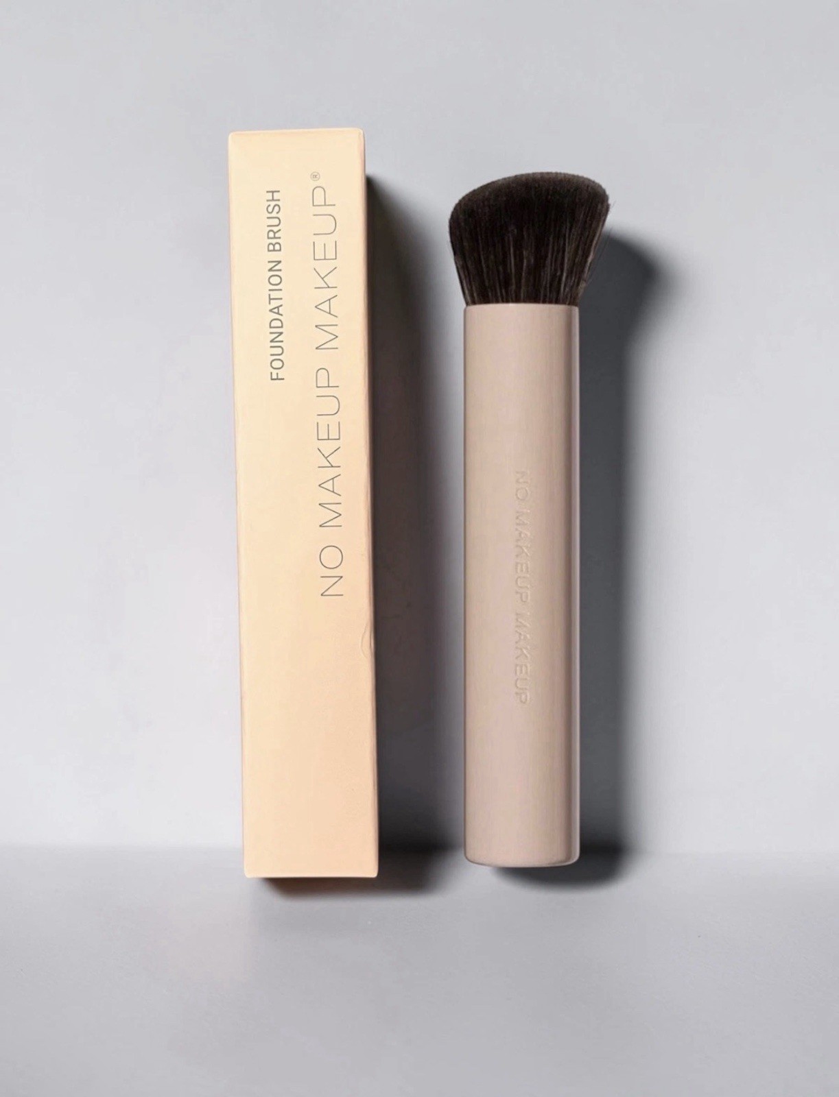 The Original No Makeup Makeup LIGHT cream LOT x2 Foundation & Brushes Damaged