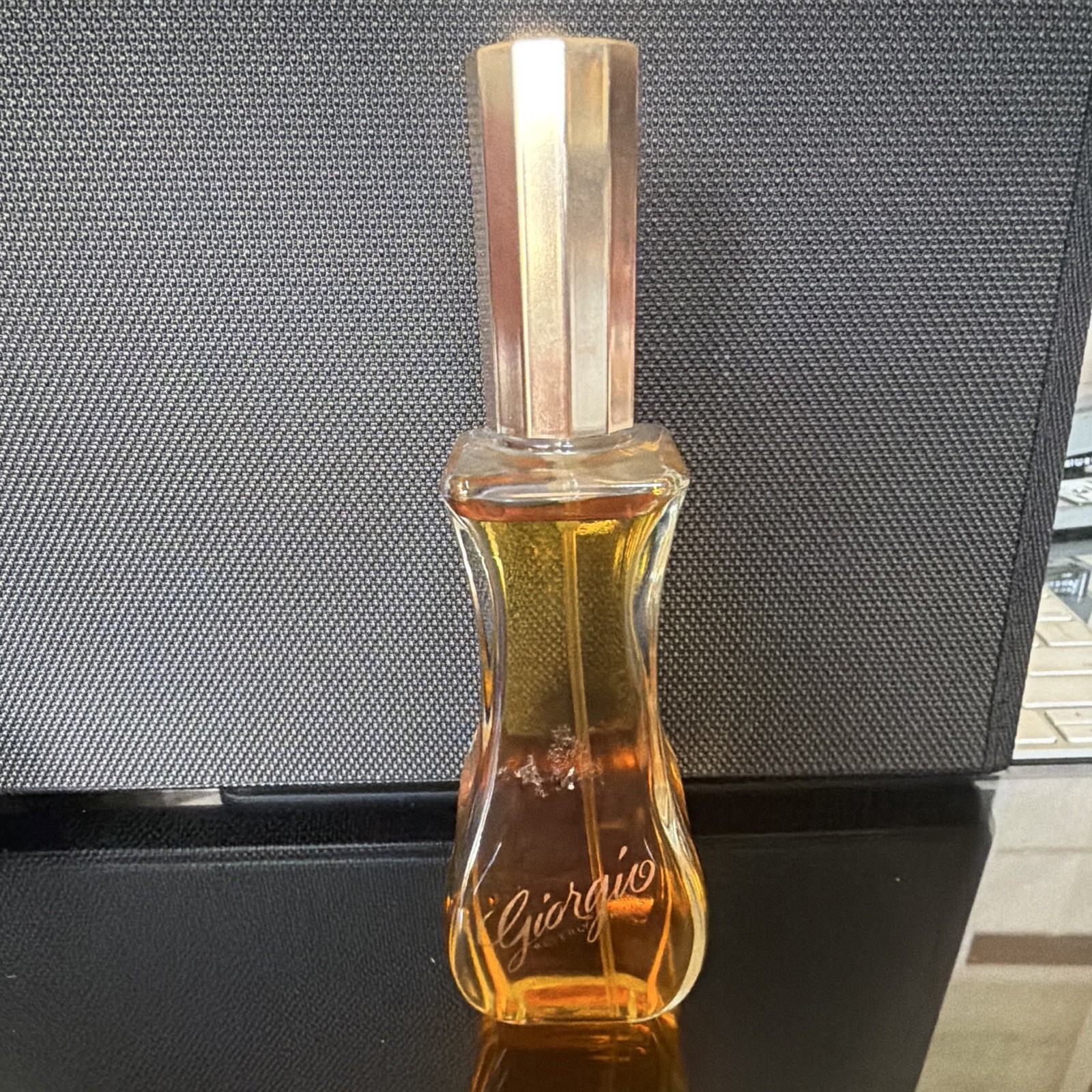 Giorgio Beverly Hills Giorgio Eau de Toilette Spray, 1 fl oz Regular Size Floral