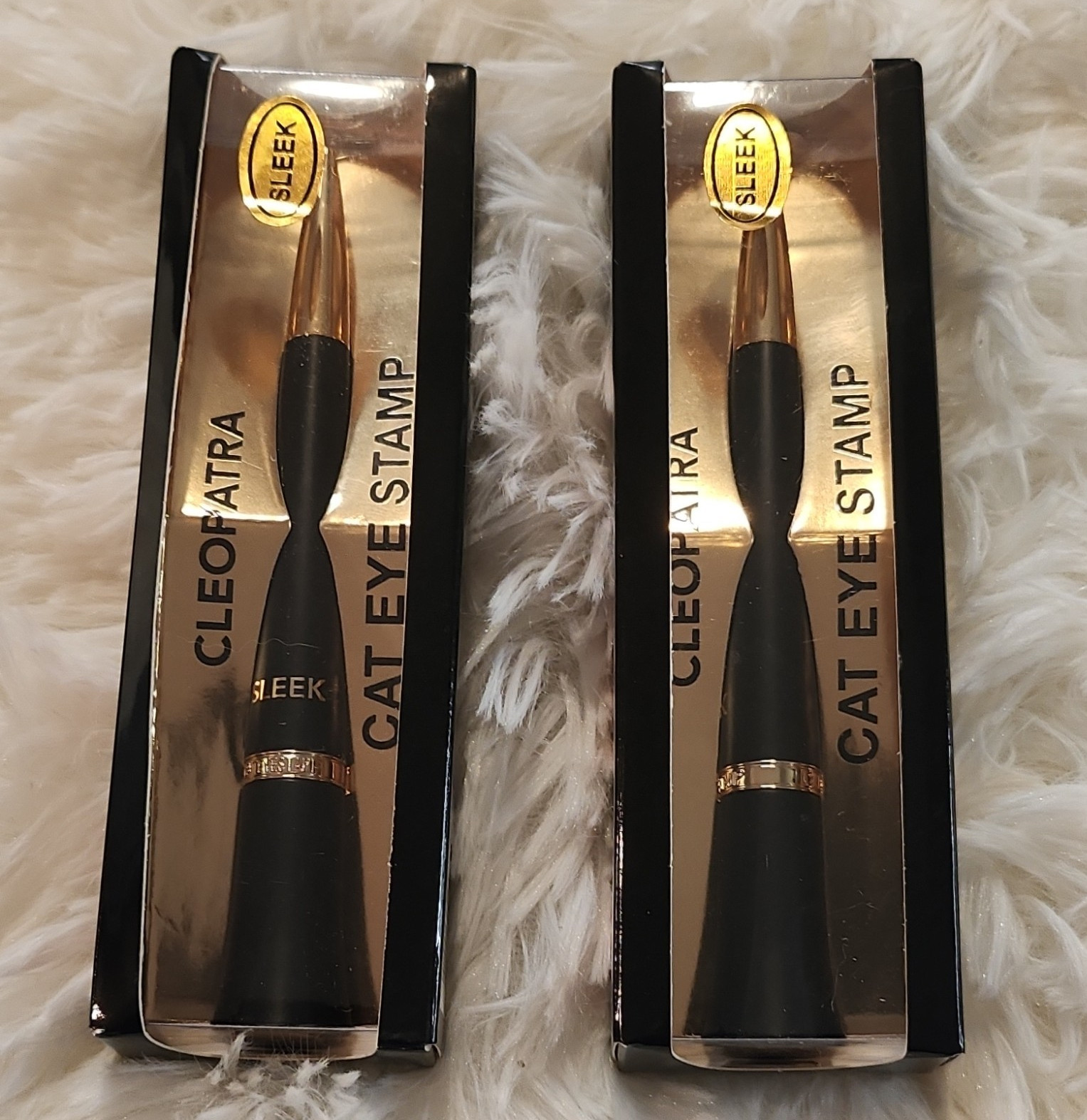 Cleopatra Sleek Cat Eye Stamp 2-in-1 Matte Liquid Eyeliner, Black 0.1 fl oz