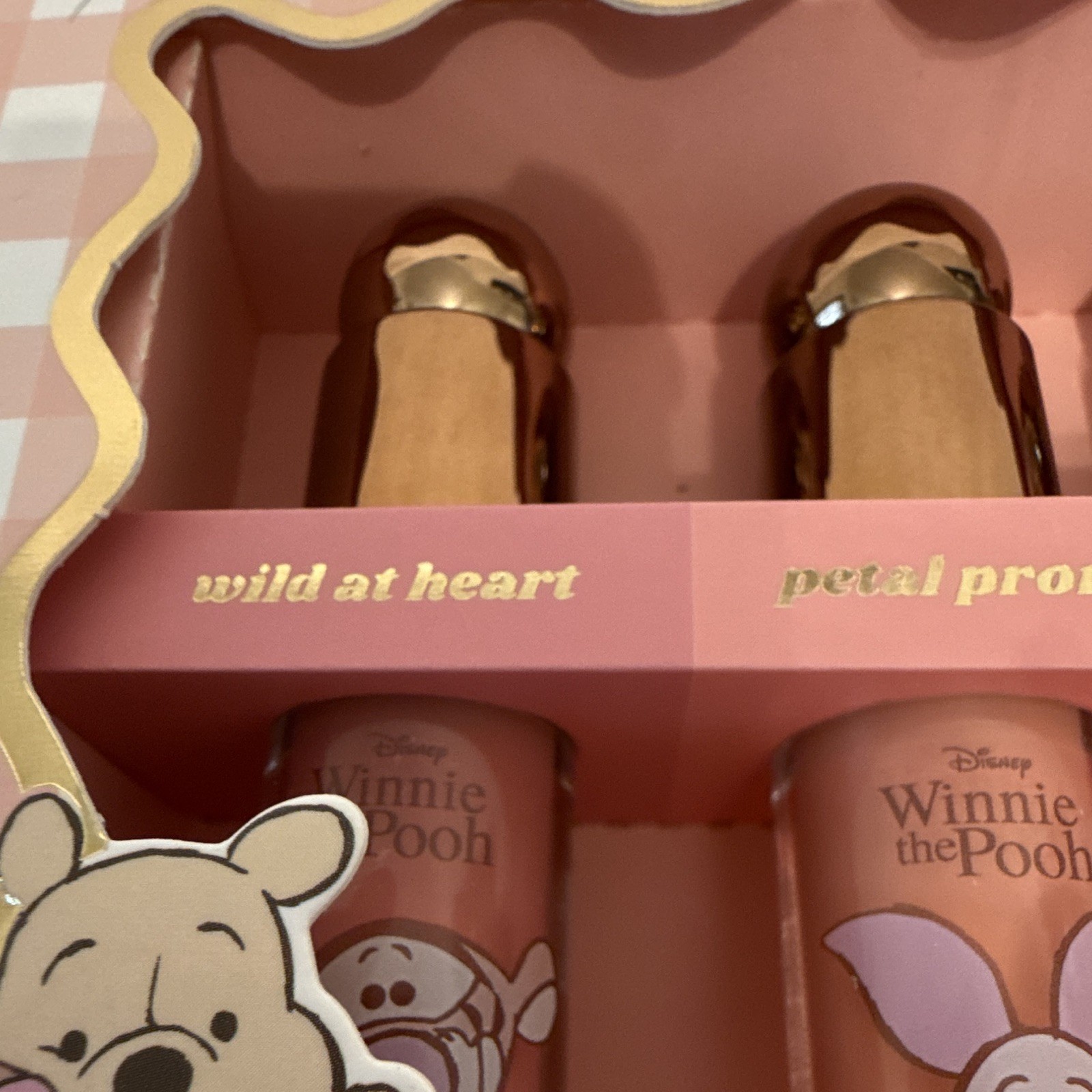 Disney Winnie the Pooh Scented Liquid Lip Gloss Set Shine 4pc 0.56 fl oz