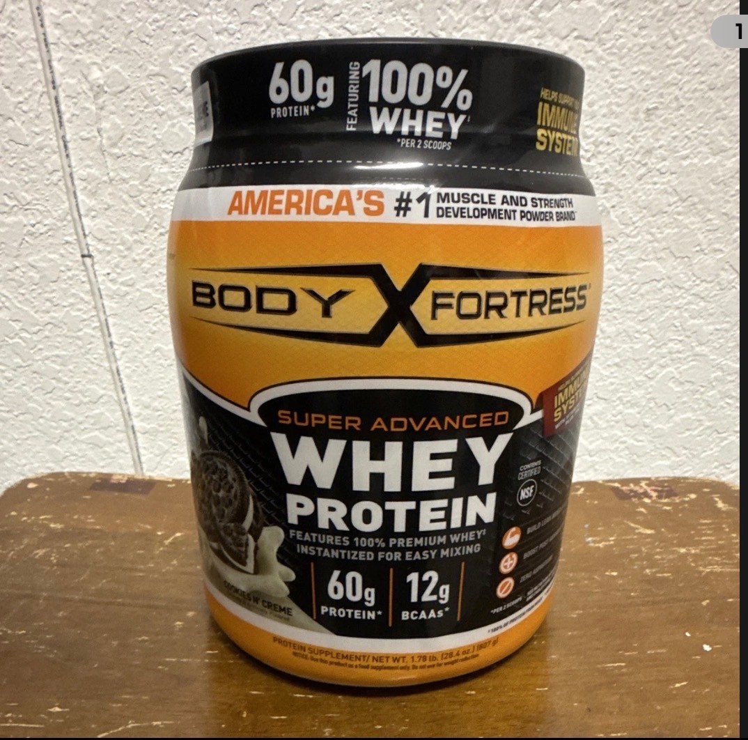 Body Fortress whey protein powder 1.78-Cookies and cream