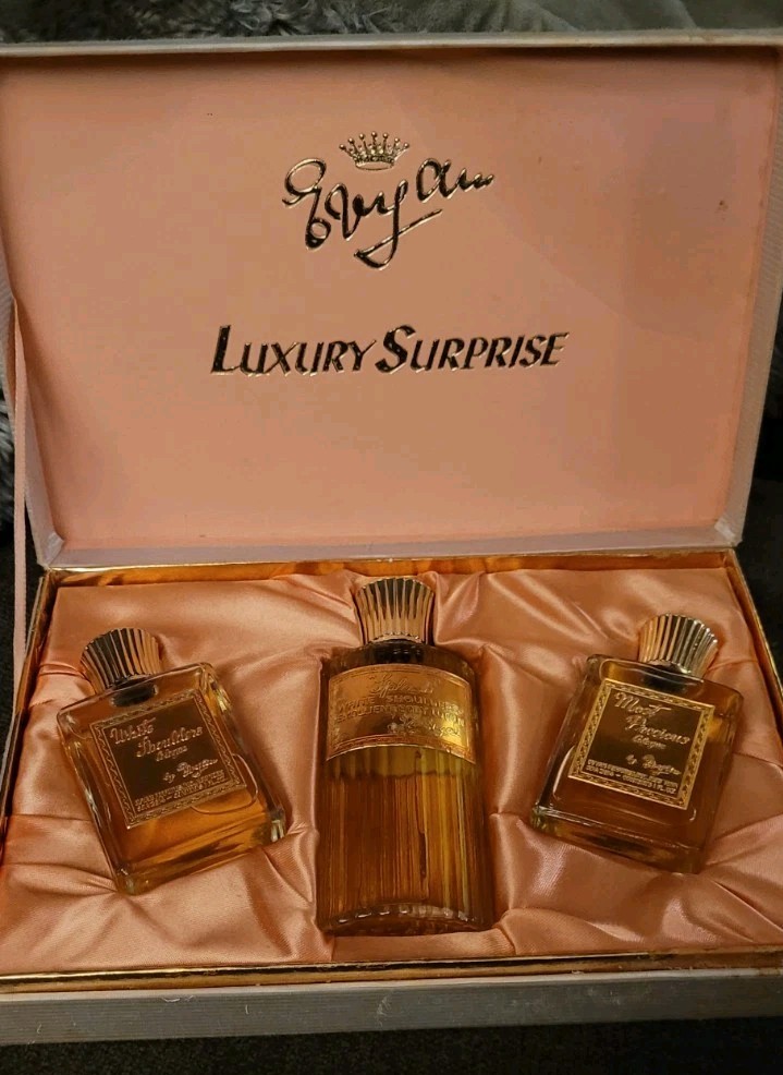 Vtg Luxury Surprise White Shoulders Most Precious Splash Body Perfume *READ*