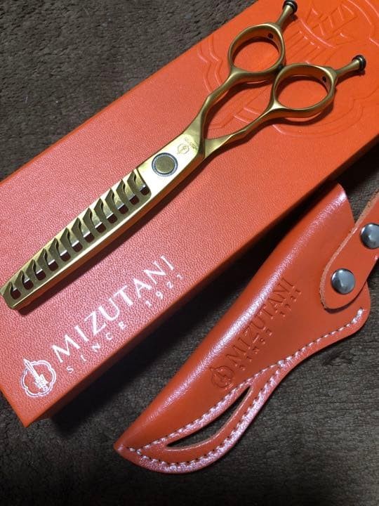 ⁠[MINT] Mizutani Scissors ELEMENT + 230 Matte Gold Thinning Shears 45% Japan