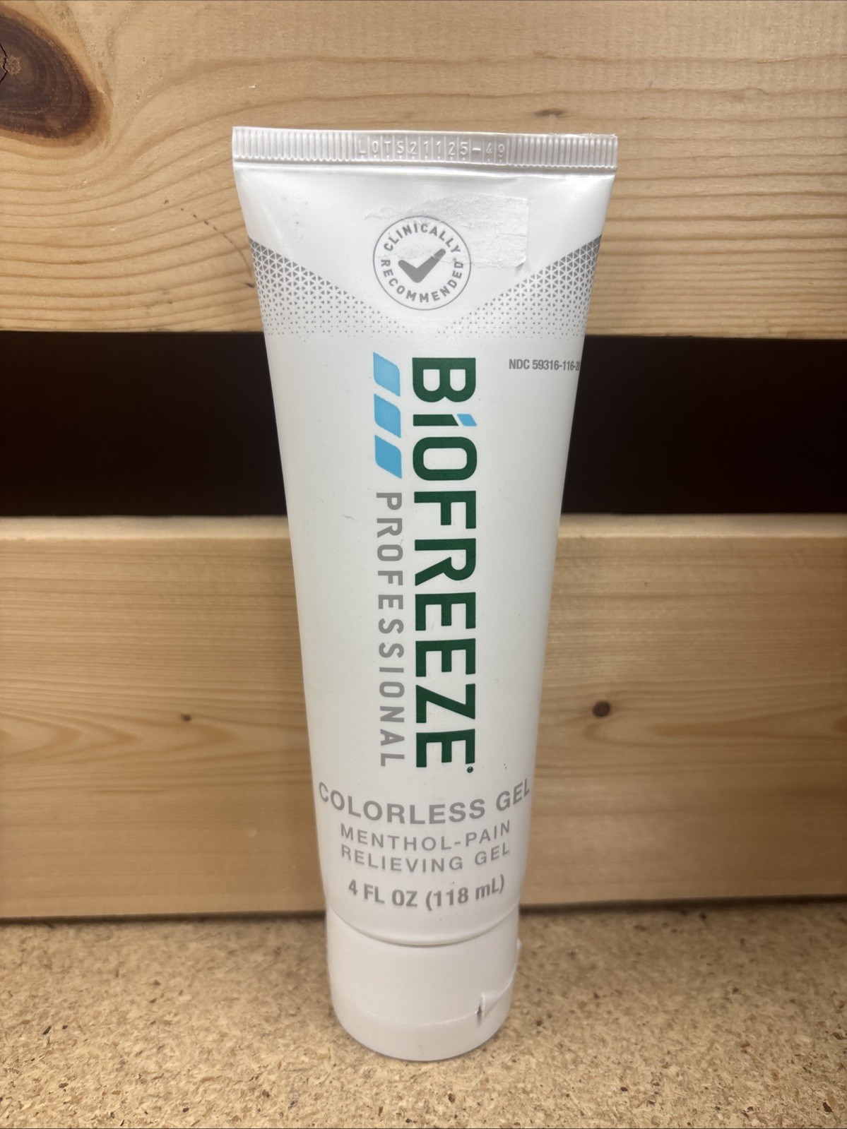 1 Biofreeze Professional 4 oz Gel Tube COLORLESS EXP 06/2028 LONG LASTING