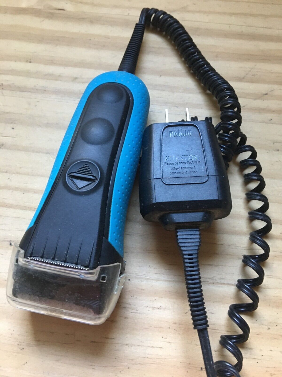 Braun Series 3 3040S Cordless Rechargeable Men’s Electric Shaver S3 Wet&Dry