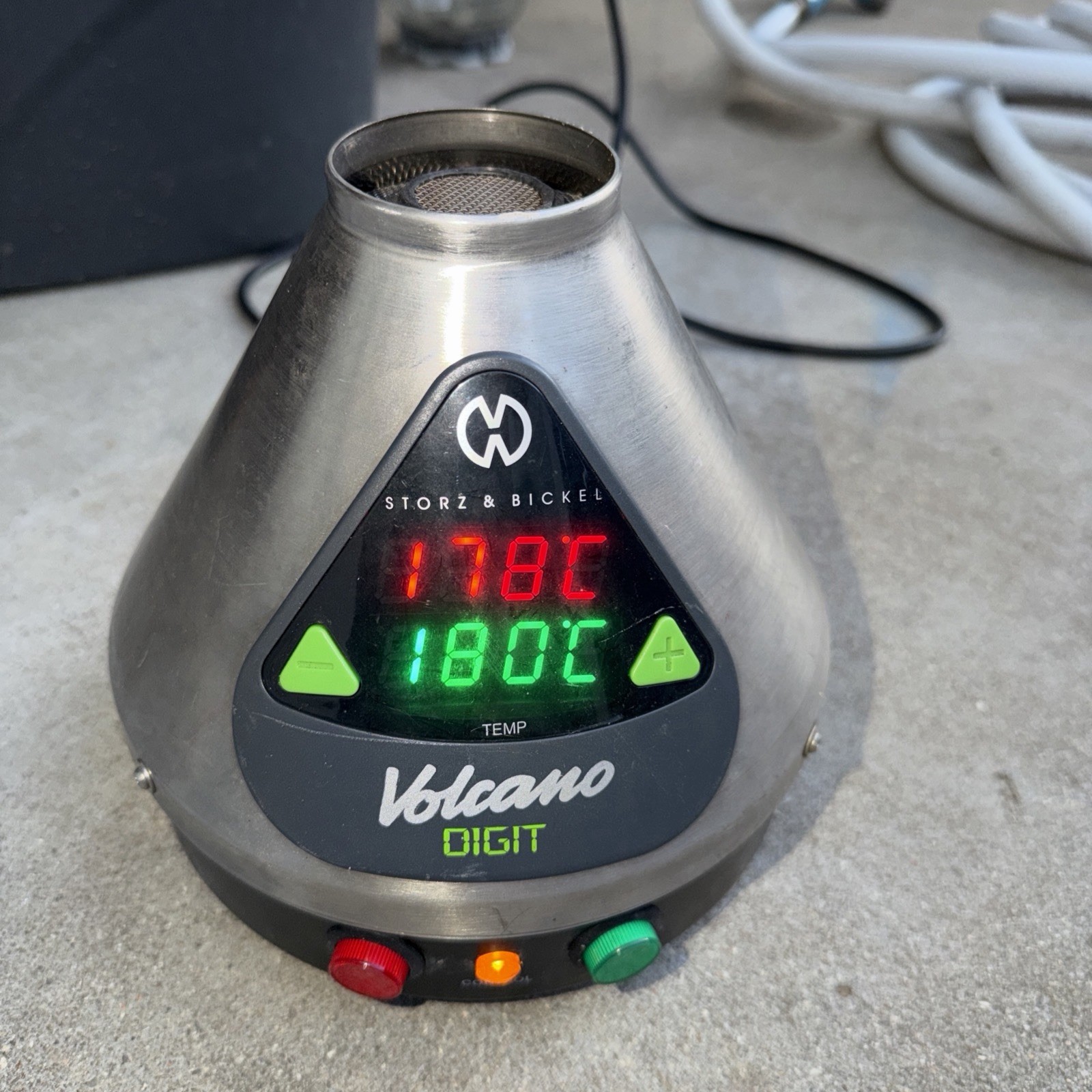 Storz & Bickel Digit Volcano 40c-230c Sticking Air Button Otherwise Works