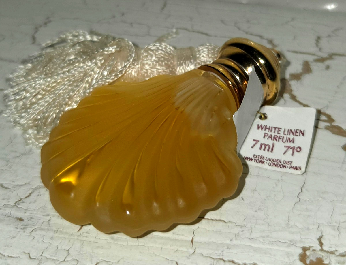 Vintage Estee Lauder White Linen Perfume Frosted Shell Flacon 7ml Parfum