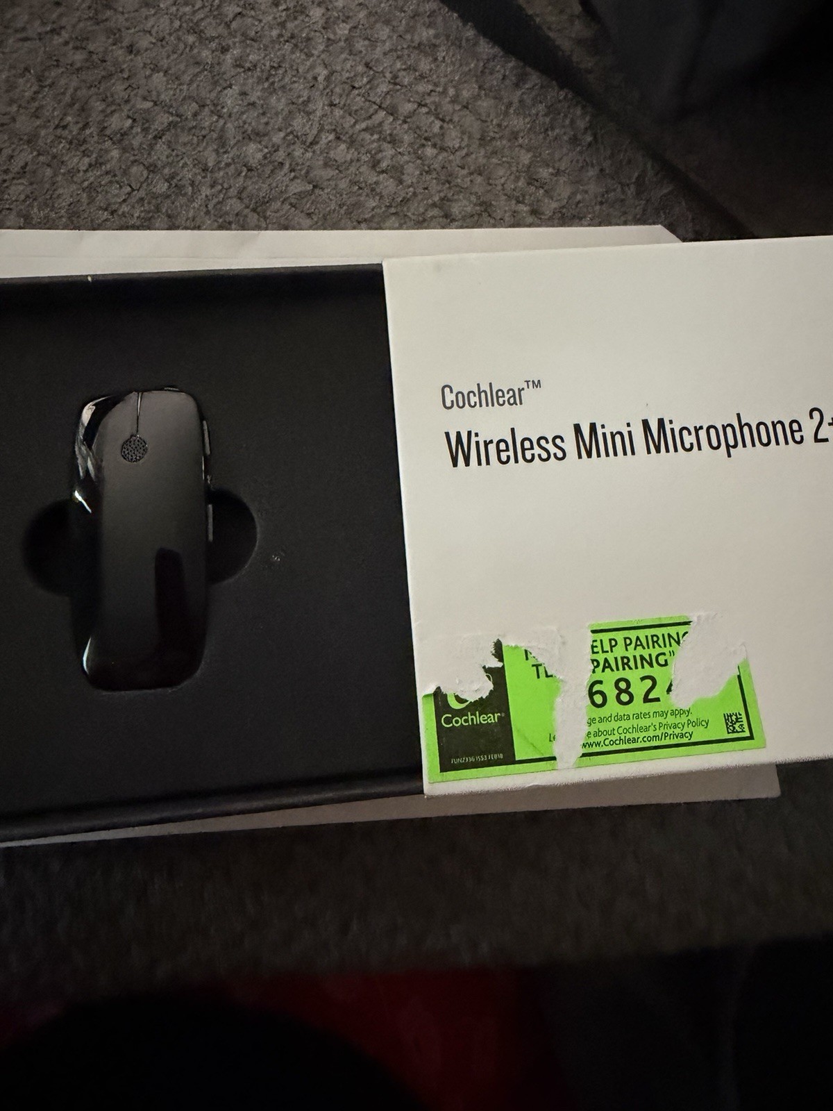 Cochlear Wireless Mini Microphone 2+ – Adult – Black Wireless Mini Mic