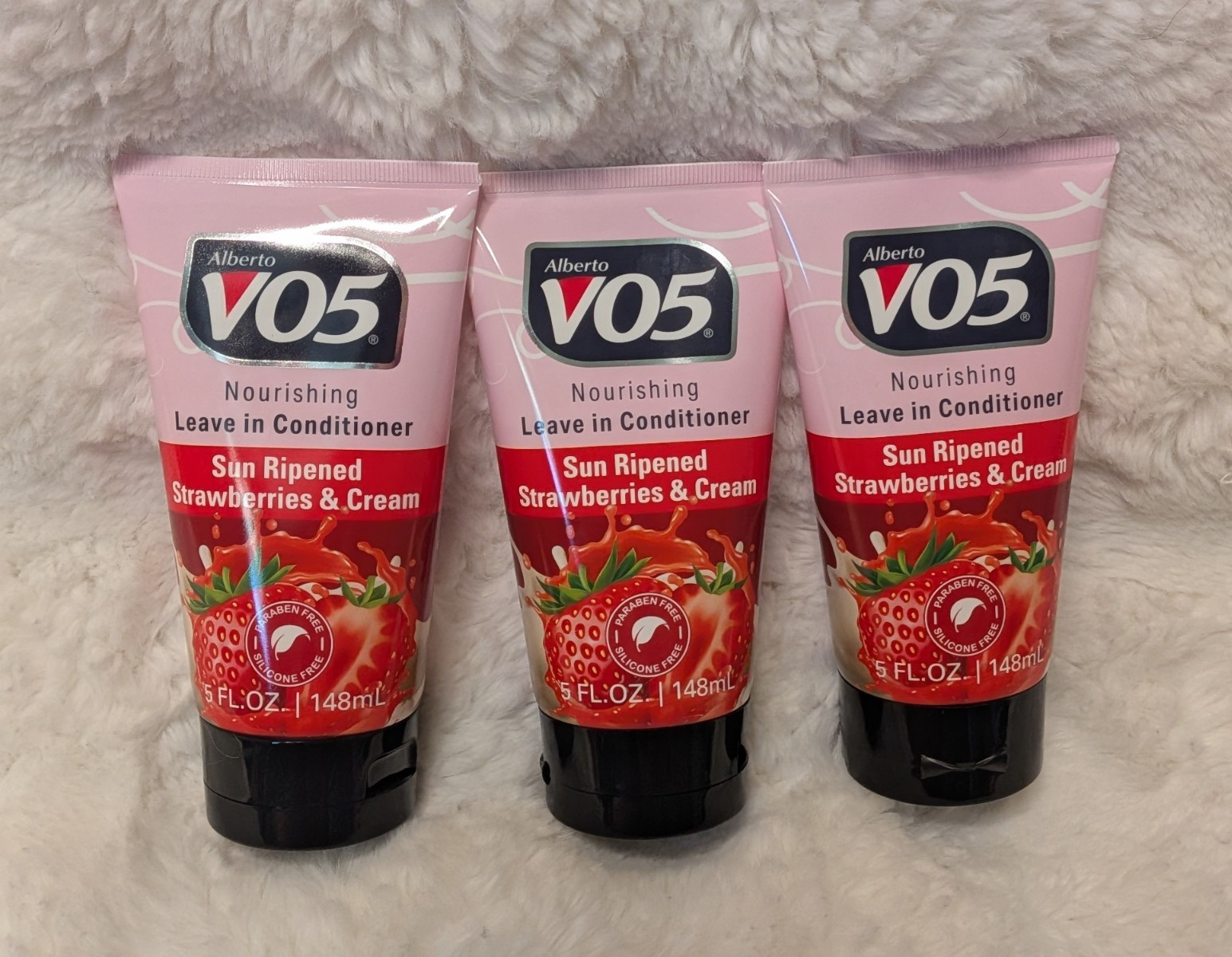 VO5 Nourishing Leave-In Conditioner Strawberry & Cream 5 fl oz Lot 3