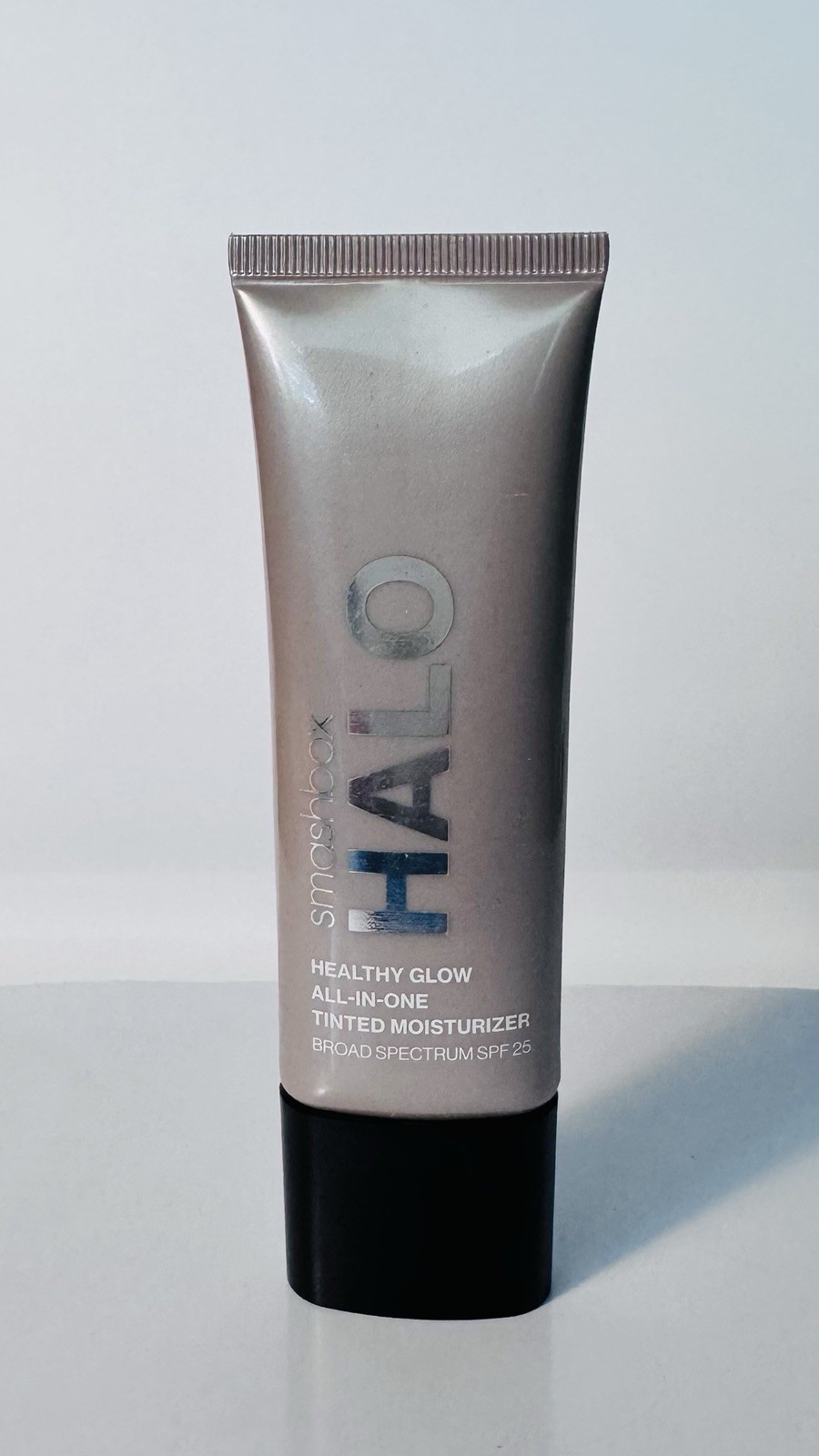 Smashbox HALO Tinted Moisturizer Hydrating Broad Spectrum SPF 25 Medium 1.4 fl …