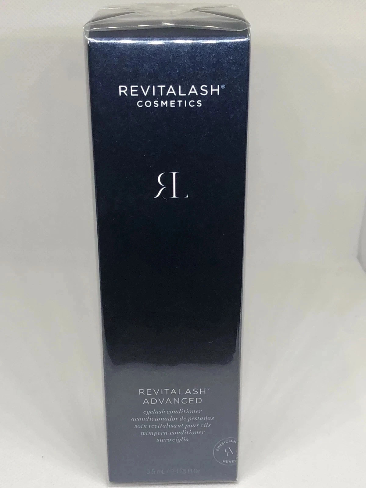 RevitaLash ADVANCED Eyelash Conditioner Full Size 3.5mL / 118 Fl oz