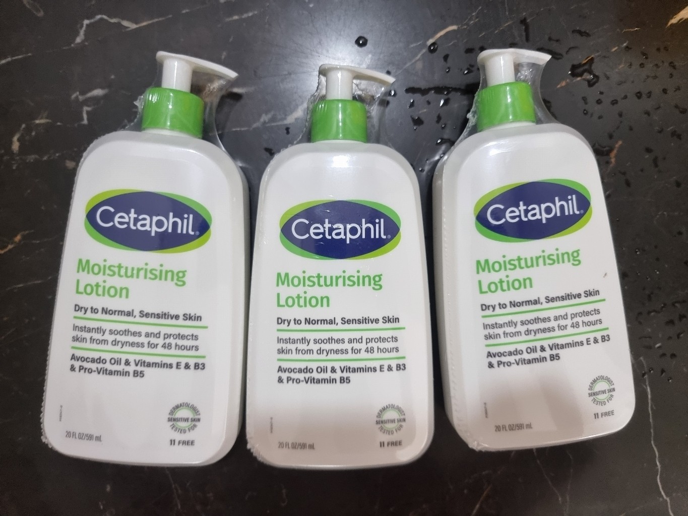 (2 pack) Cetaphil* Moisturizing Lotion 20fl oz 591ml Dry Sensitive Skin Body