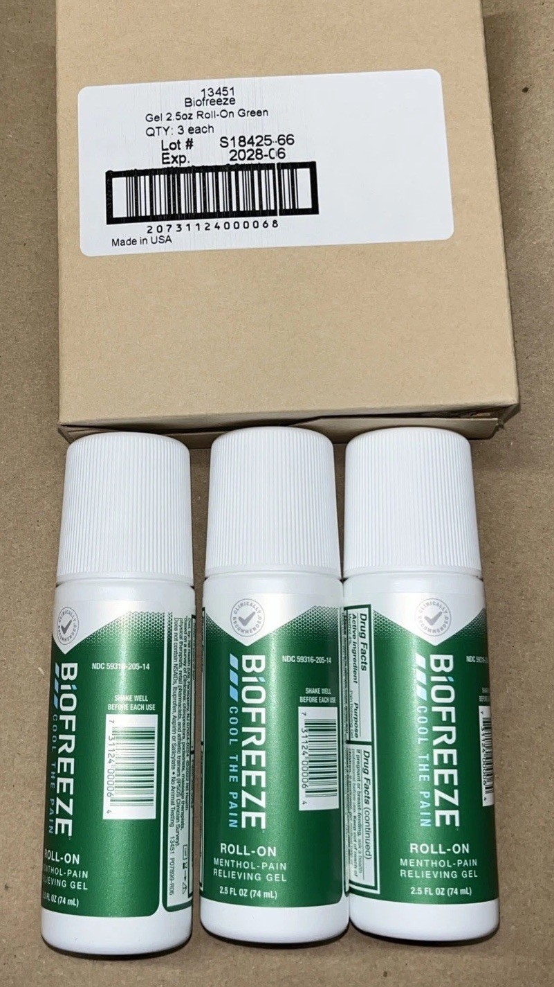 Biofreeze Pain Relief Gel, Roll-On Menthol Formula Fast-Acting 2.5 fl oz 3 Pack