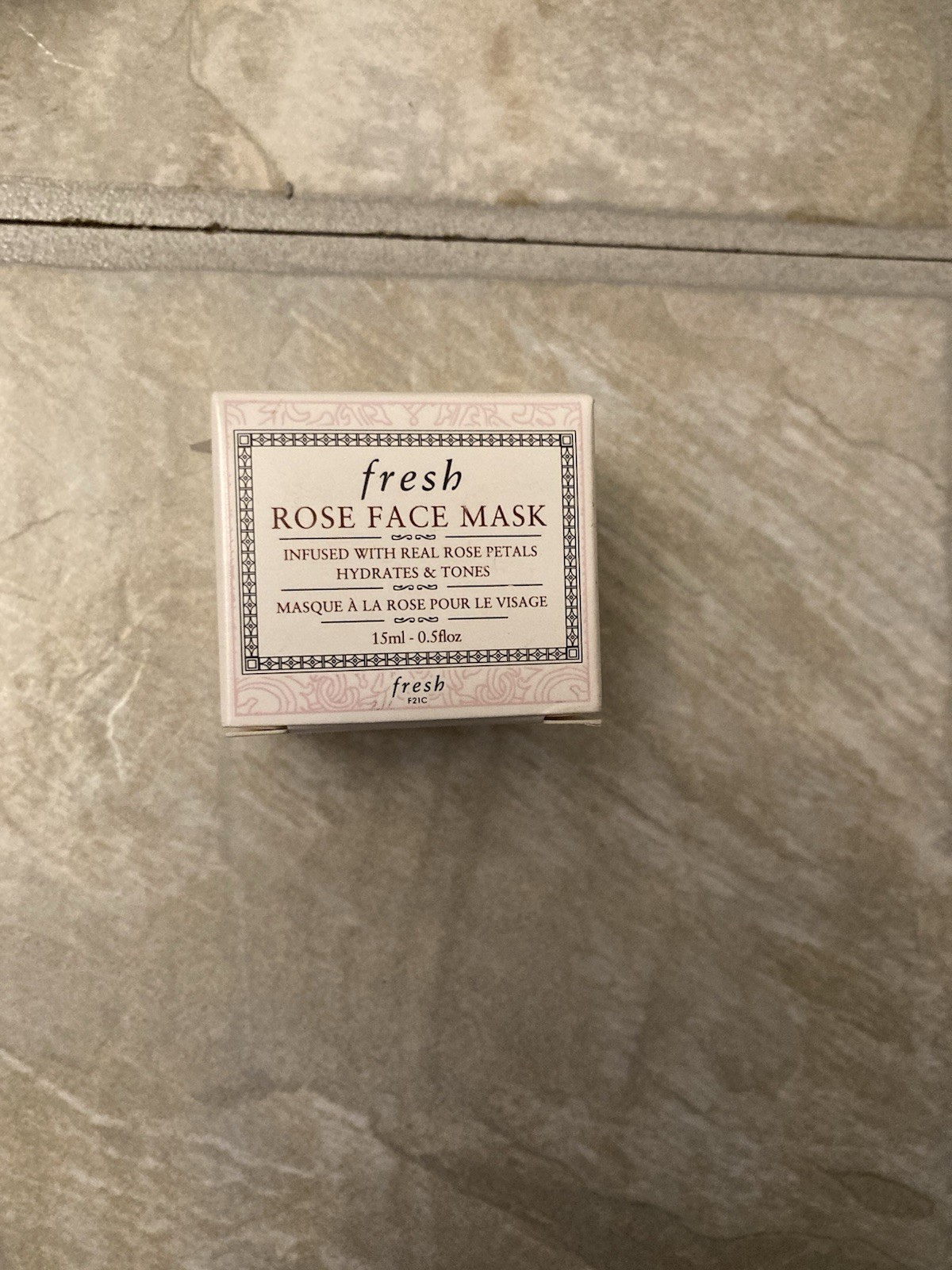 Fresh Rose Face Mask 15 ml 0.5fl oz Hydrating Soothing Face Treatment Travel Sz