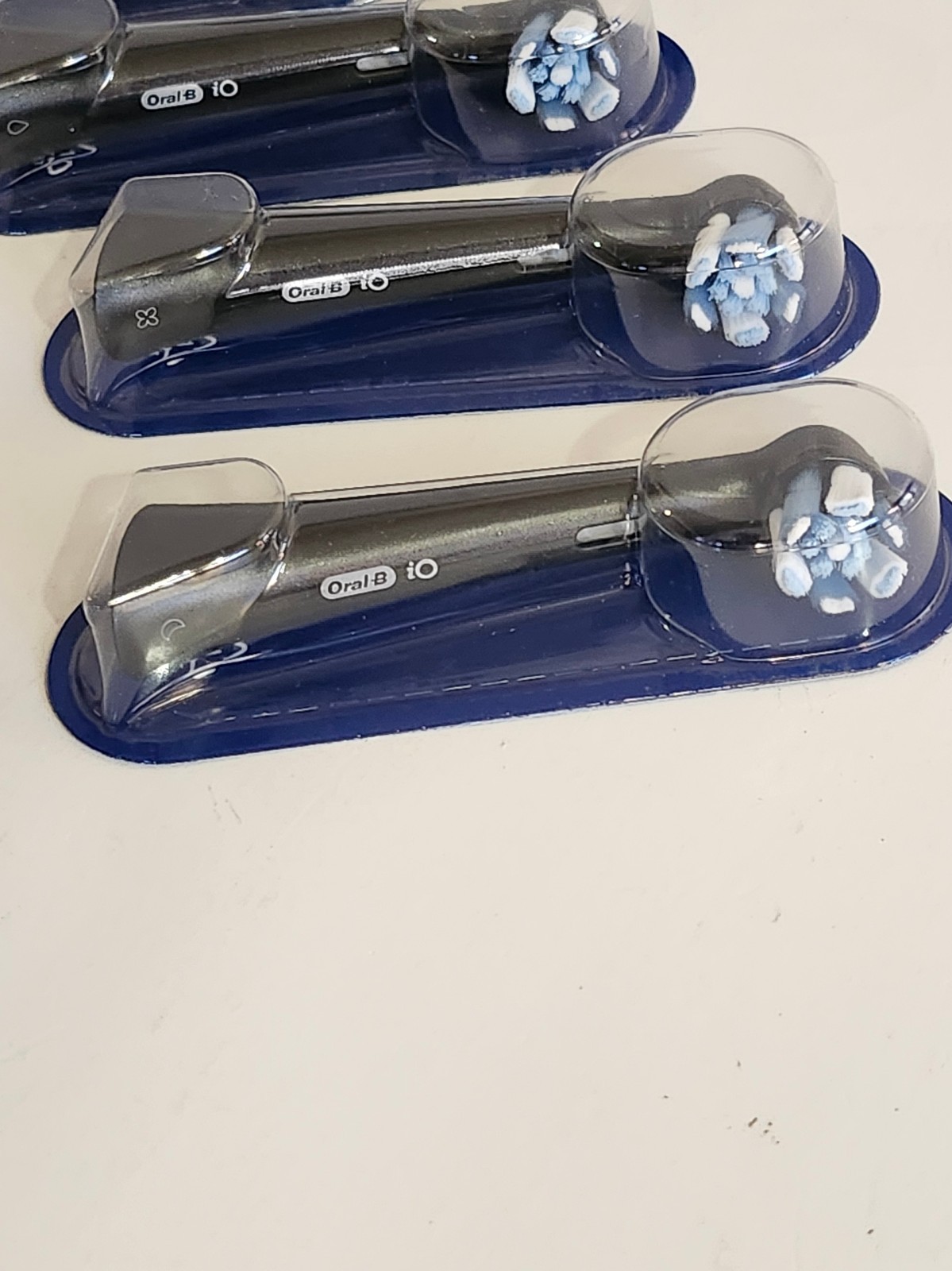Oral-B iO Ultimate Clean Replacement Toothbrush Heads 9 Count Black