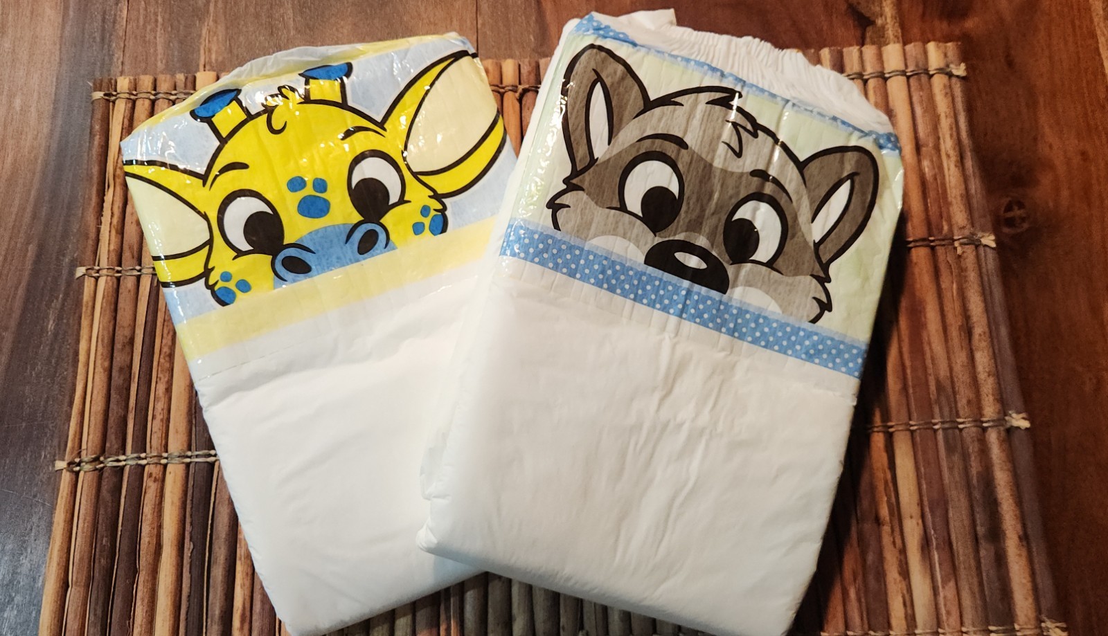 Adult Diaper Size Large 2-Pack Sample – Plastic Backed PE [ABU]