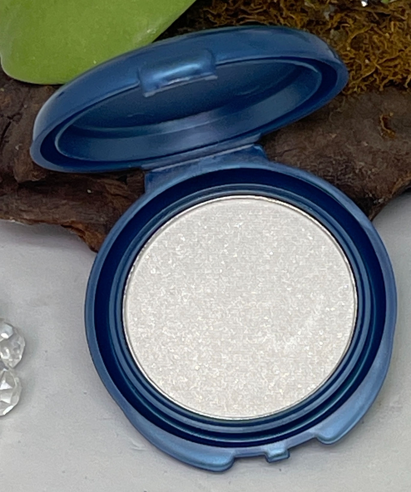 Stila All Over Shimmer Face Luminizer Powder – # 7 (Shimmery White)- .08 oz -New