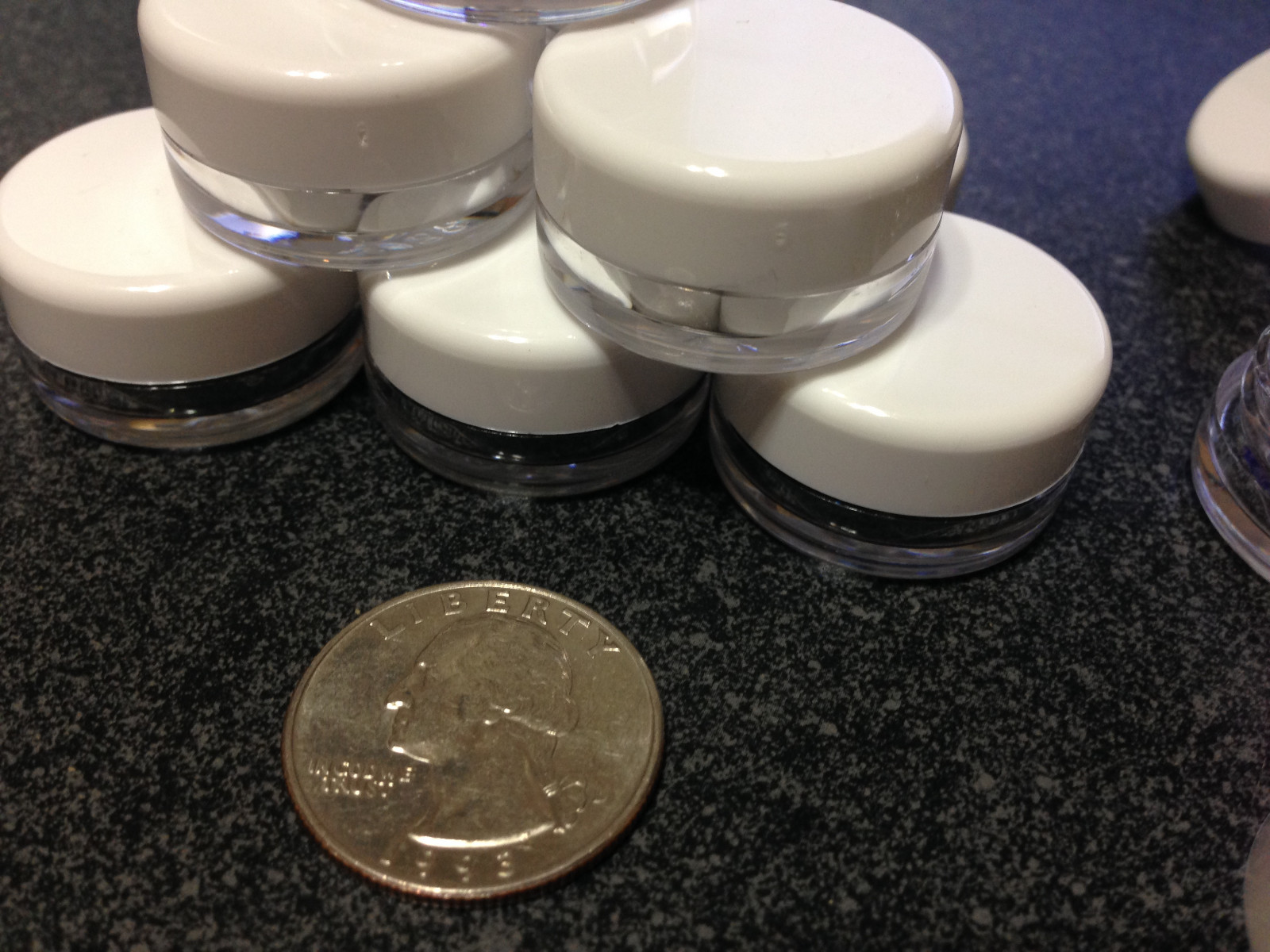 Beauty Containers Empty Plastic Small Cosmetic Jars 3 ml Gram White Cap 500 5052