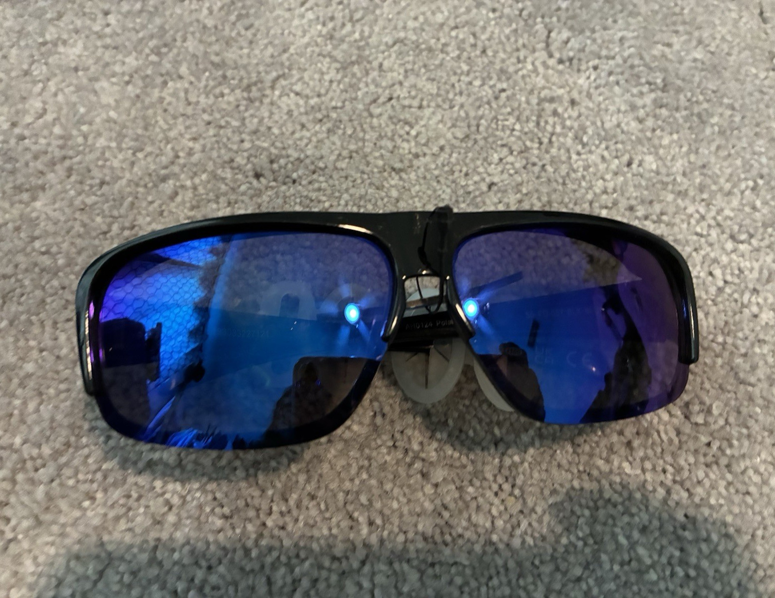 Foster Grant Solar Shield Fits-Over Polarized UV400 Black/Blue Rectangle
