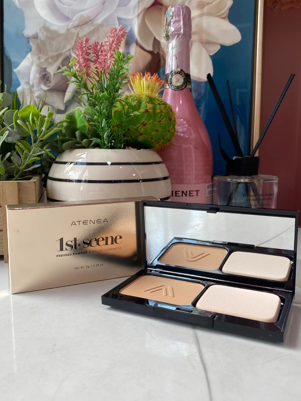 1ST SCENE COMPACT POWDER
