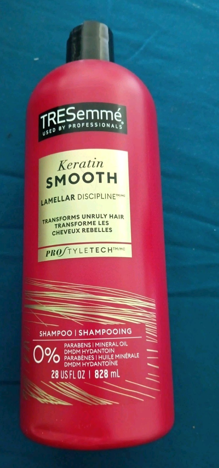 Tresemme Keratin Smooth Blowout Shampoo 28 OZ (O7)