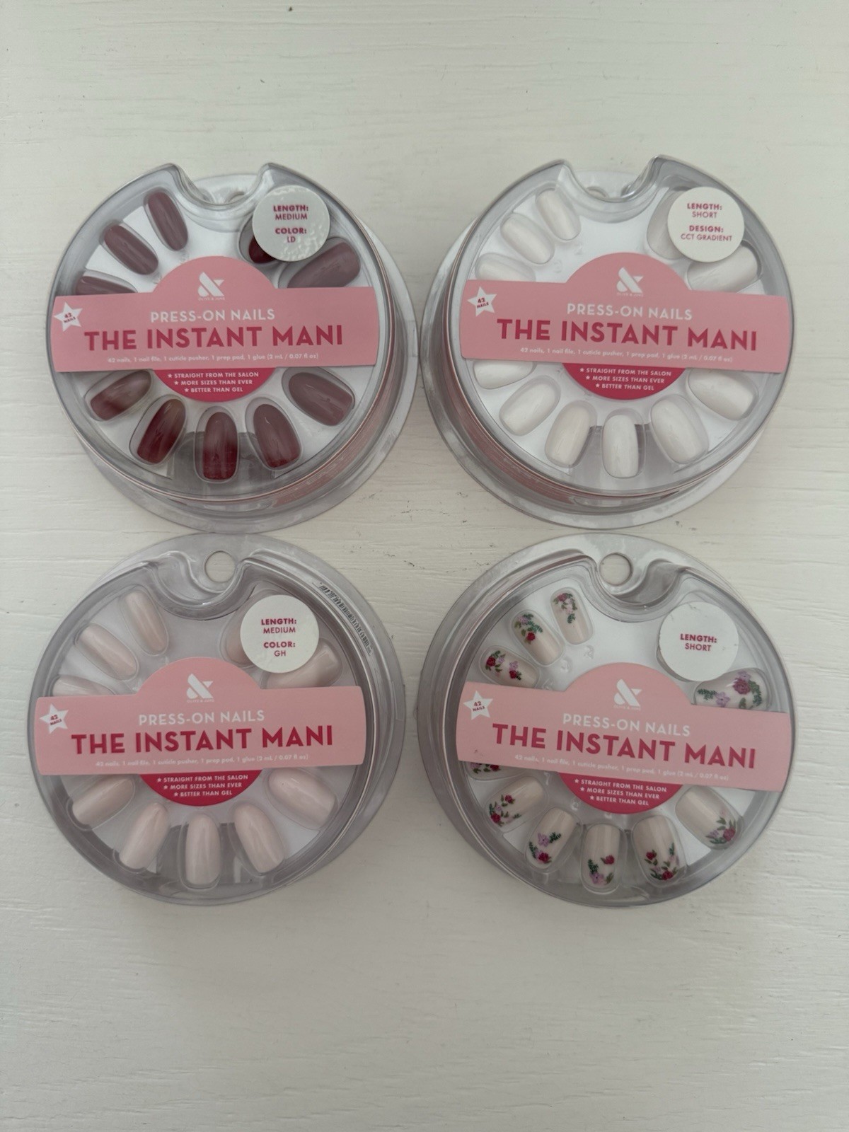 Olive and June The Instant Mani Press On Nails- Medium and Short Length NEW NEW